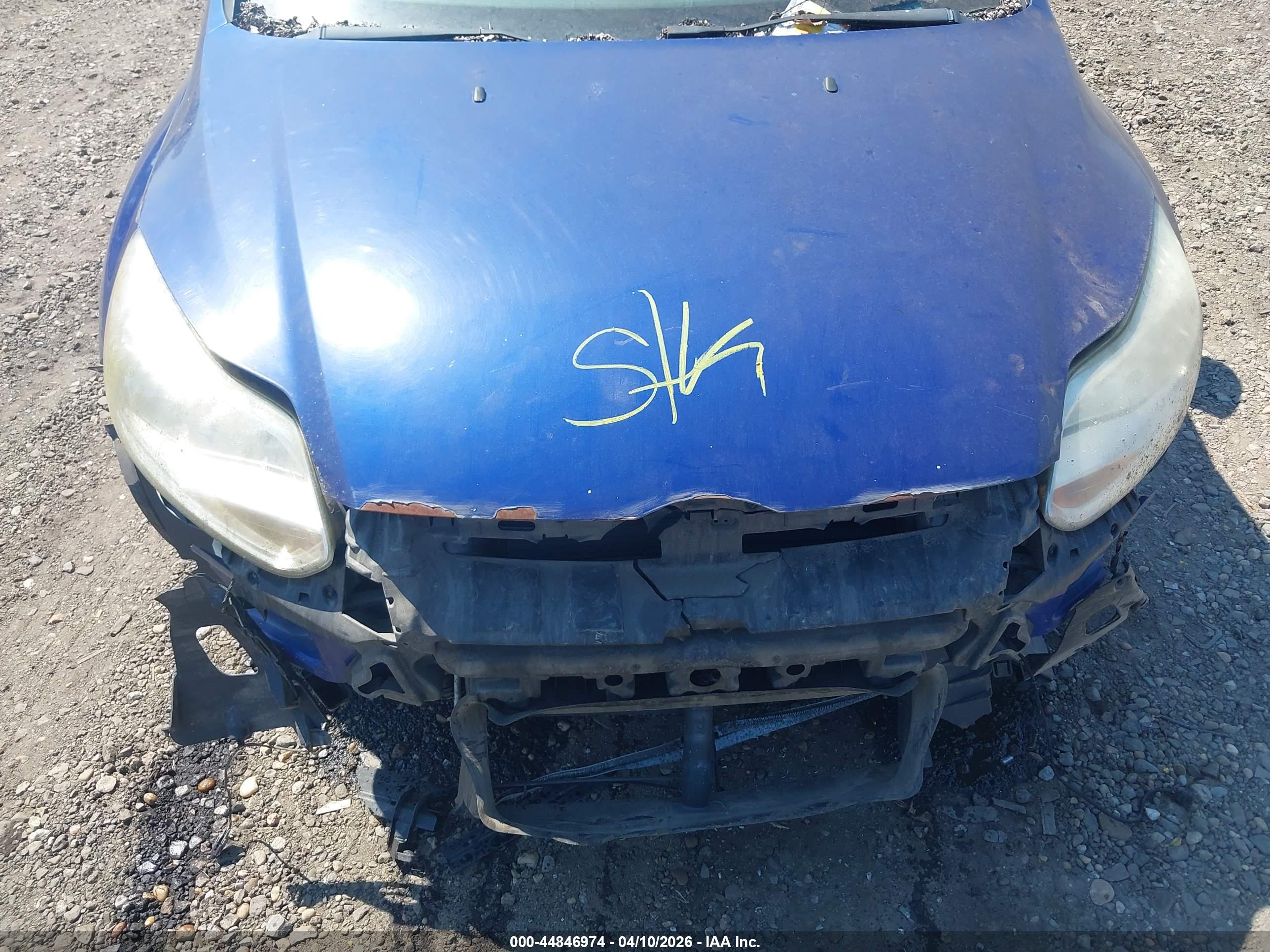 FORD FOCUS image 10