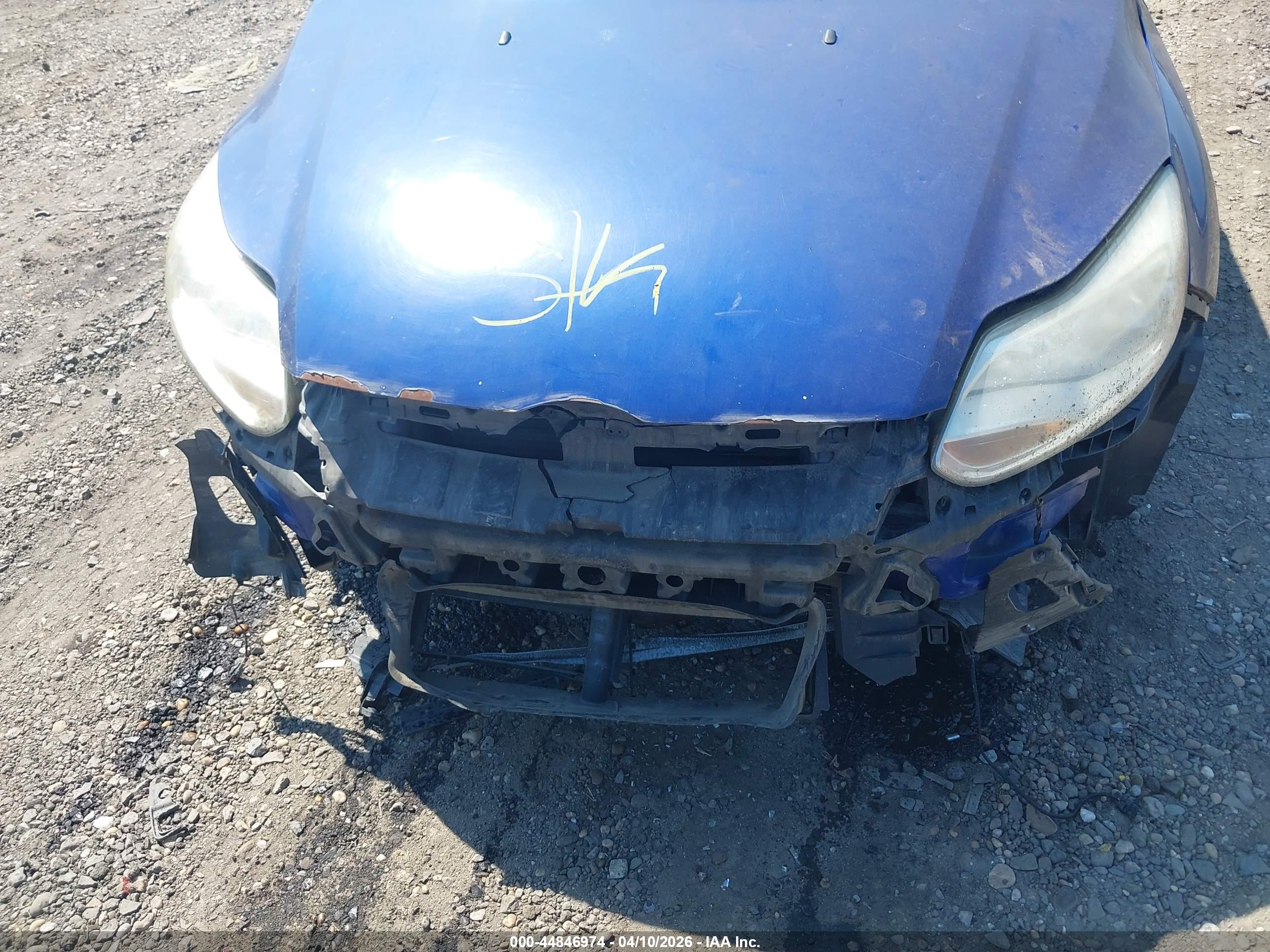 FORD FOCUS image 6