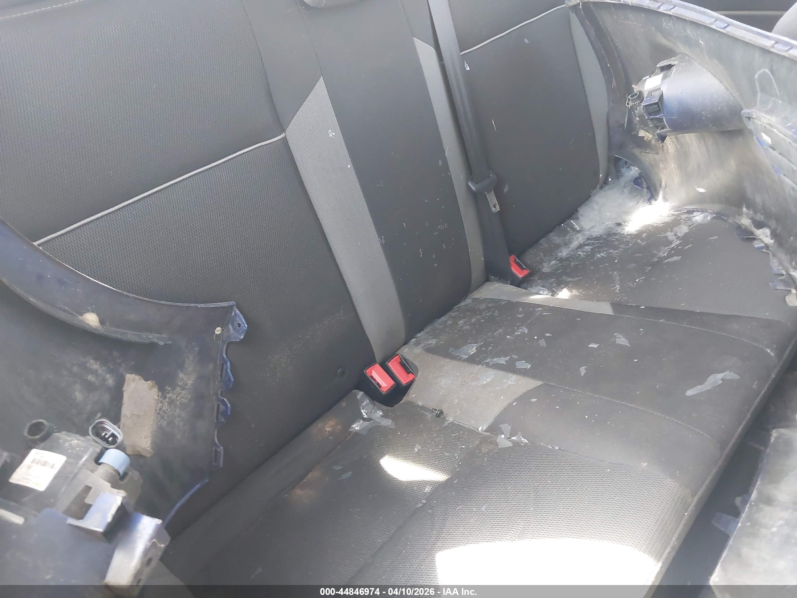 FORD FOCUS image 8