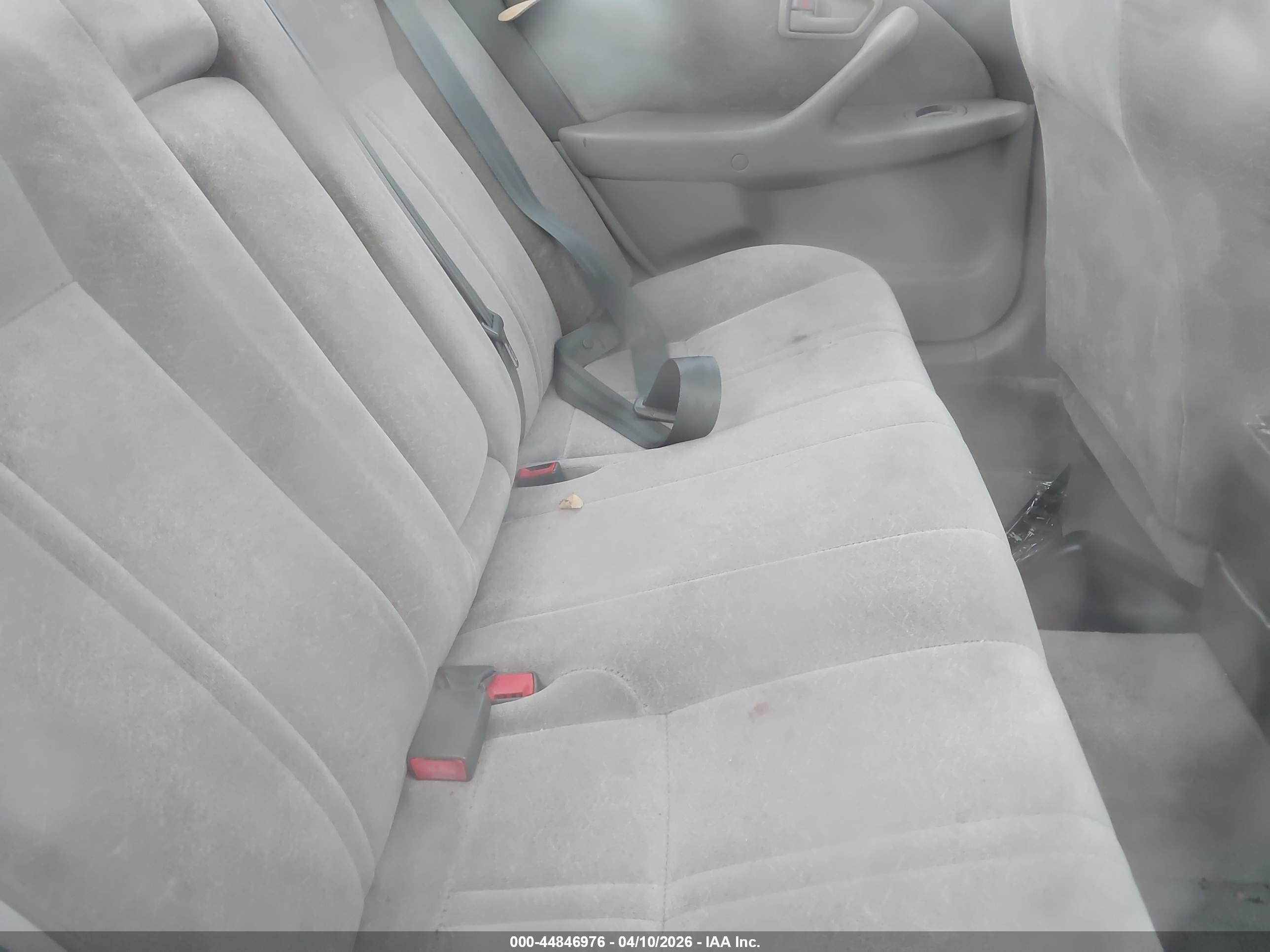 TOYOTA CAMRY image 8