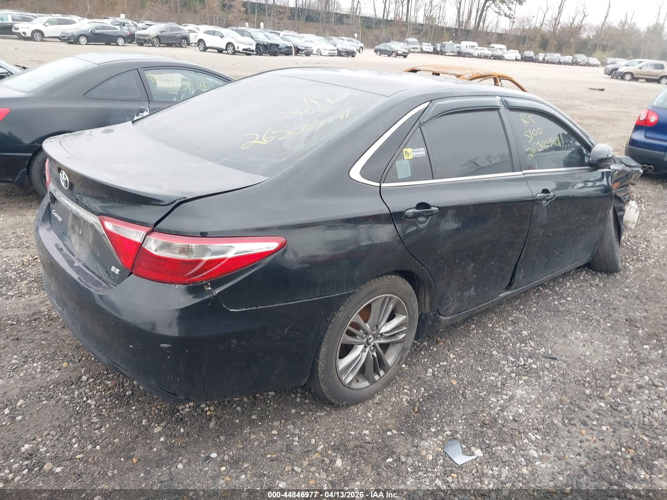 TOYOTA CAMRY image 4