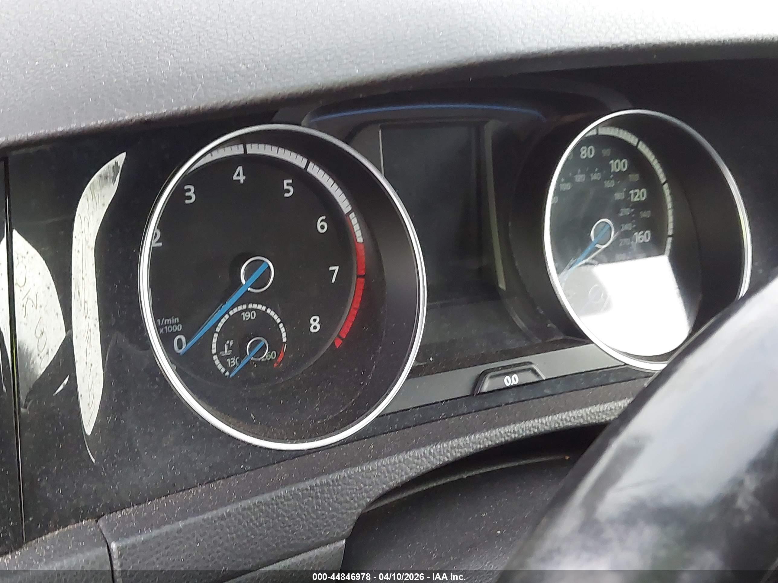 VOLKSWAGEN GOLF image 7
