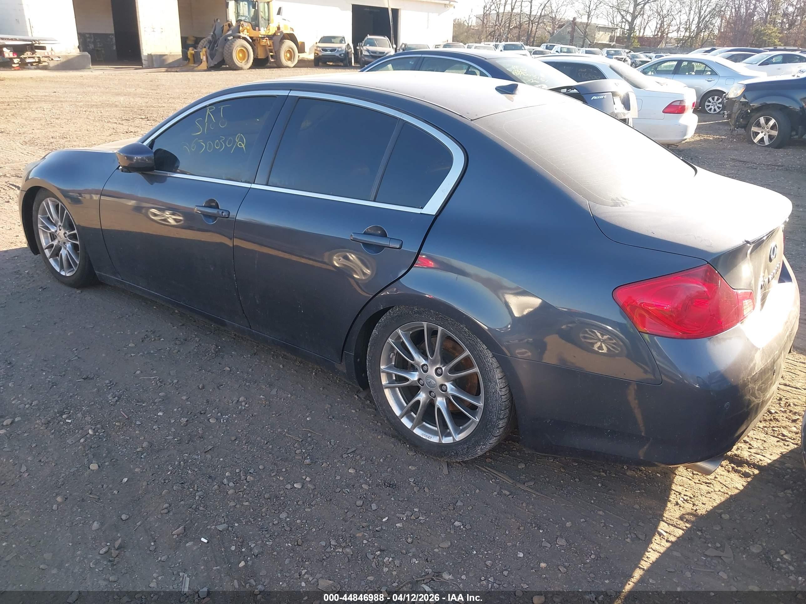 INFINITI G37X image 3
