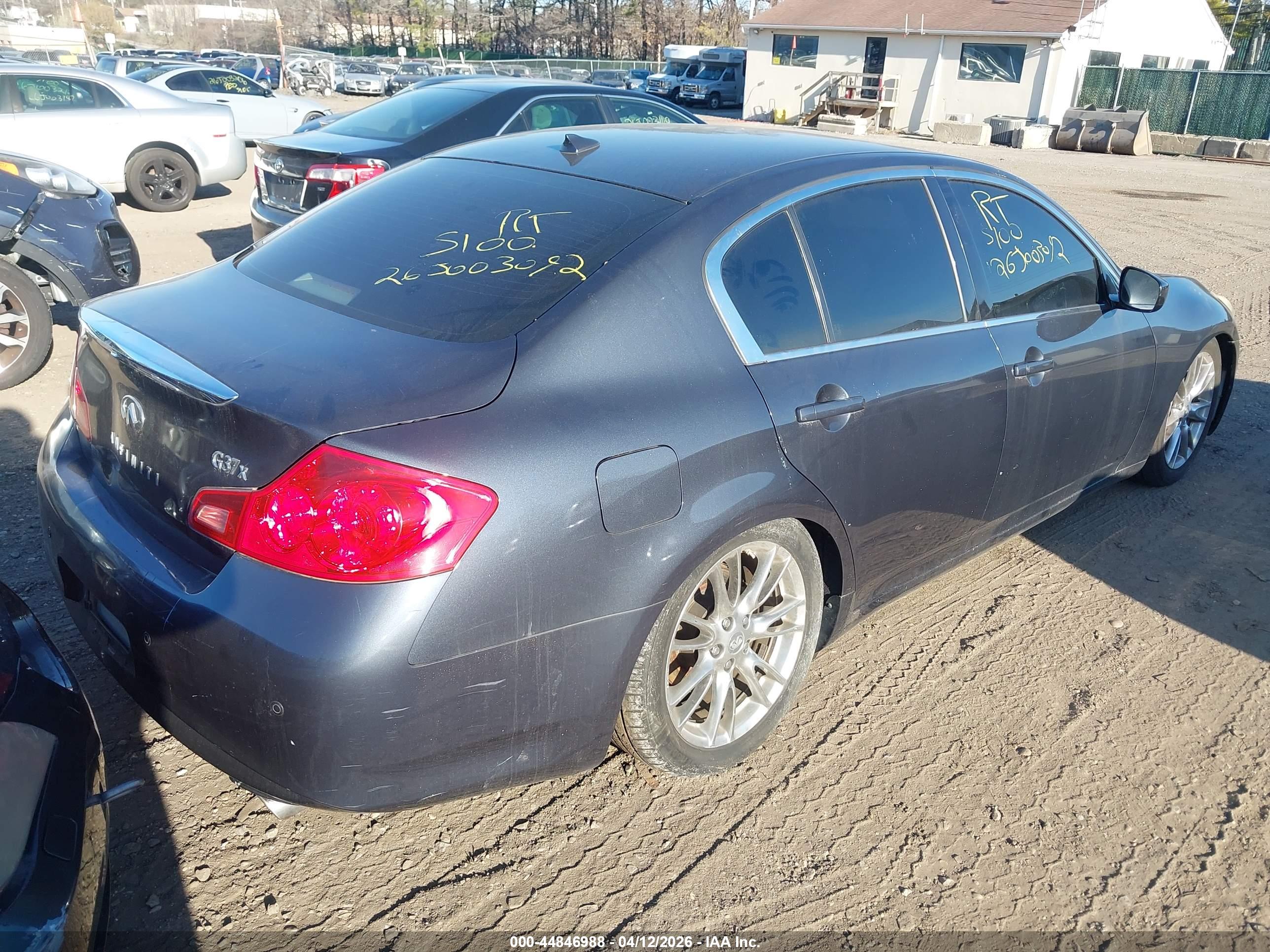 INFINITI G37X image 4
