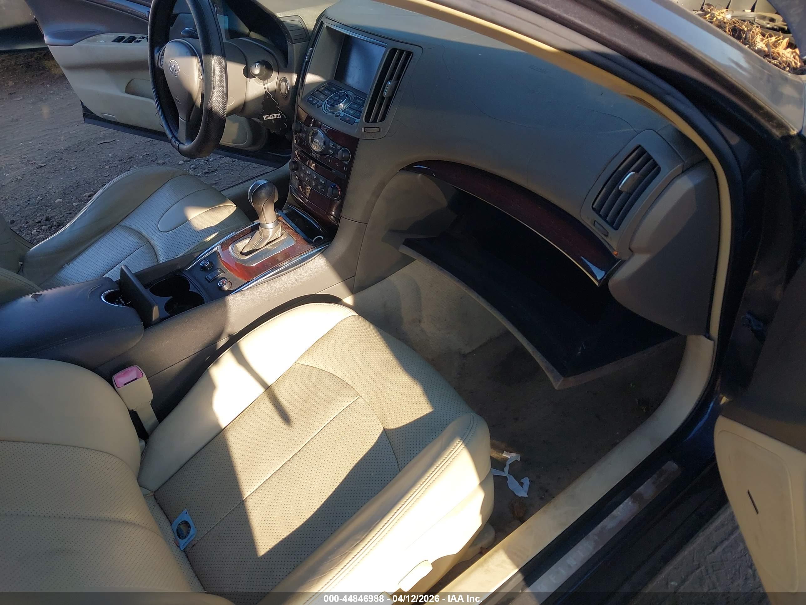 INFINITI G37X image 5