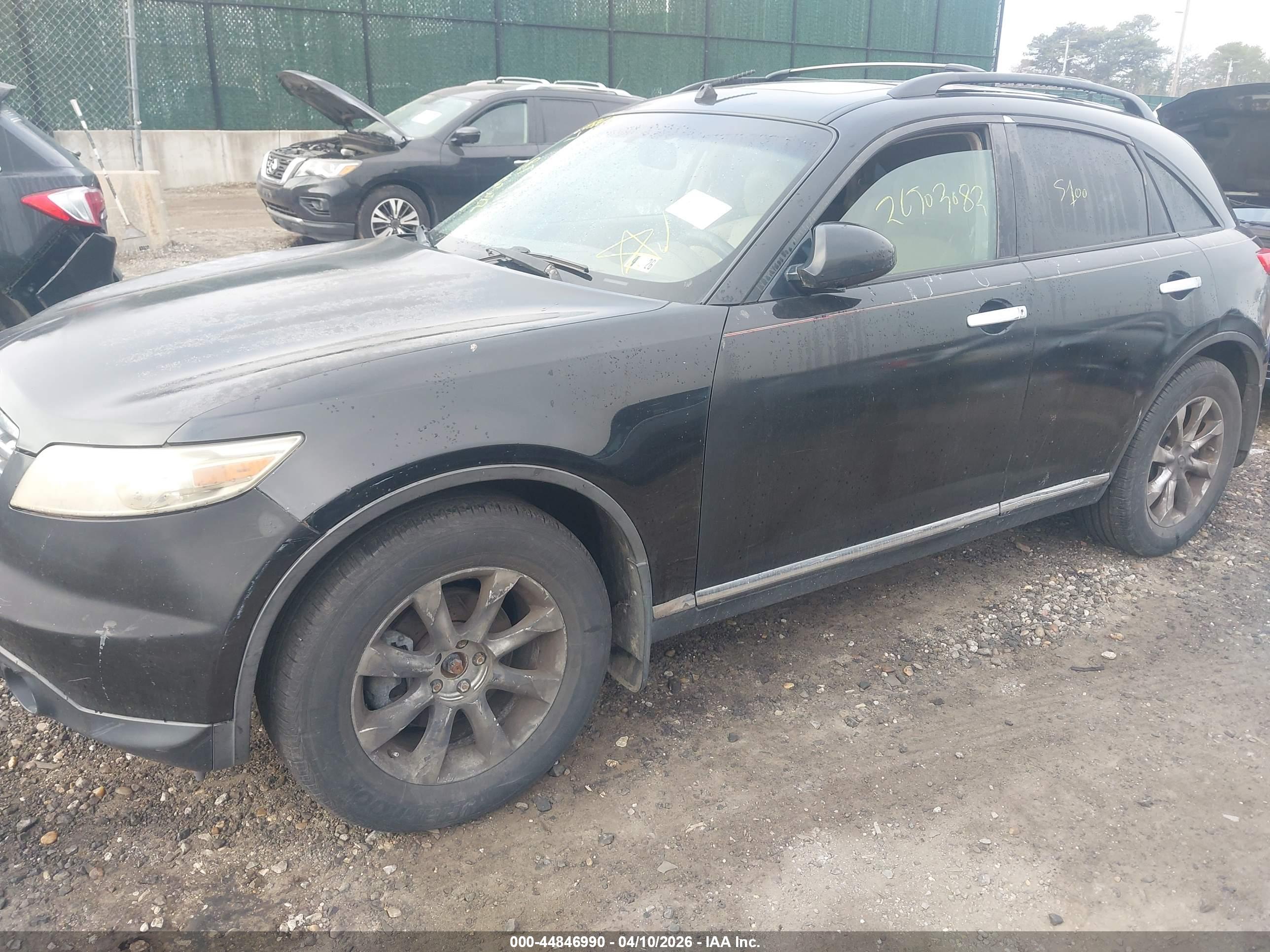 INFINITI FX35 image 6