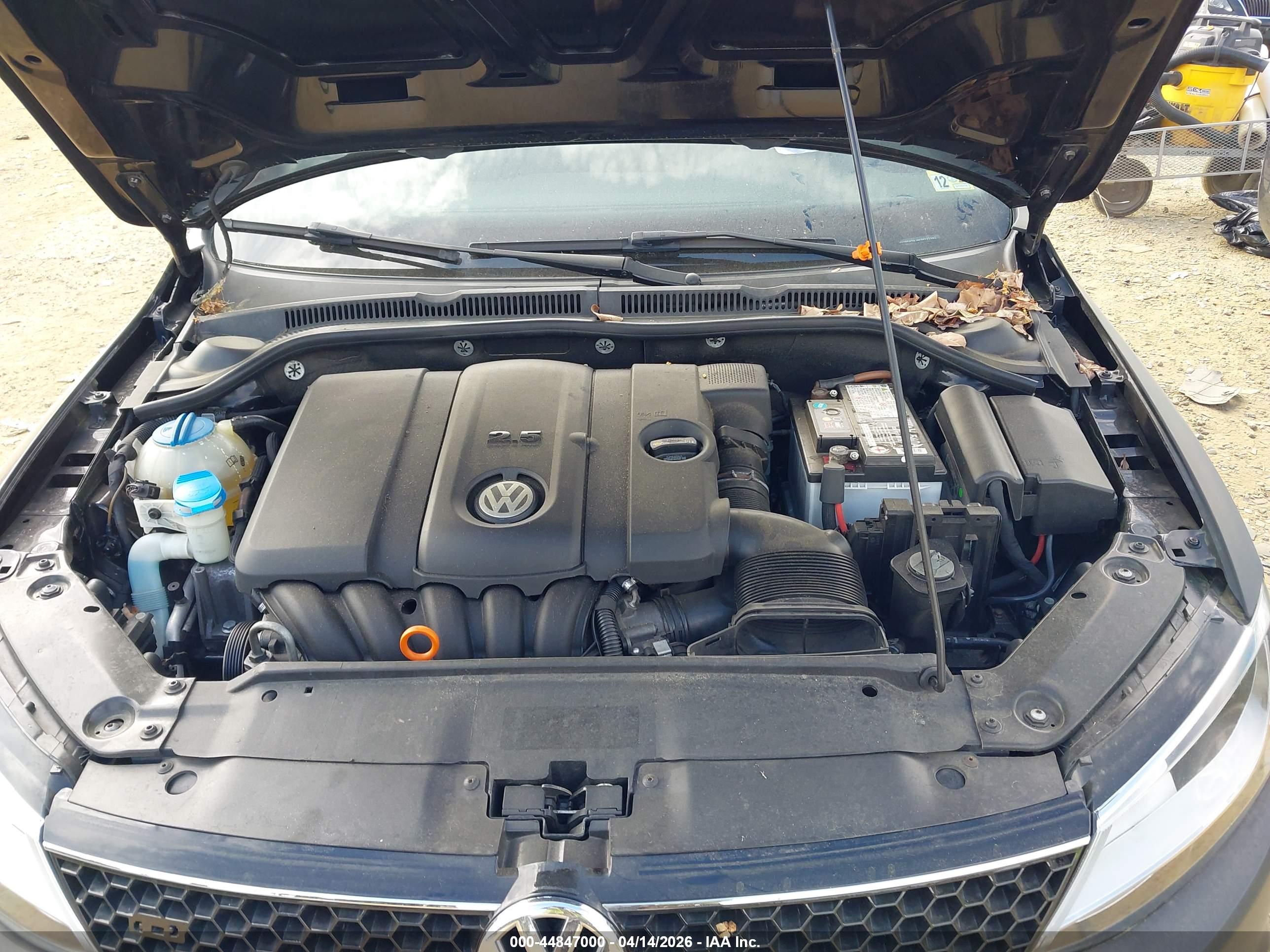 VOLKSWAGEN JETTA image 10