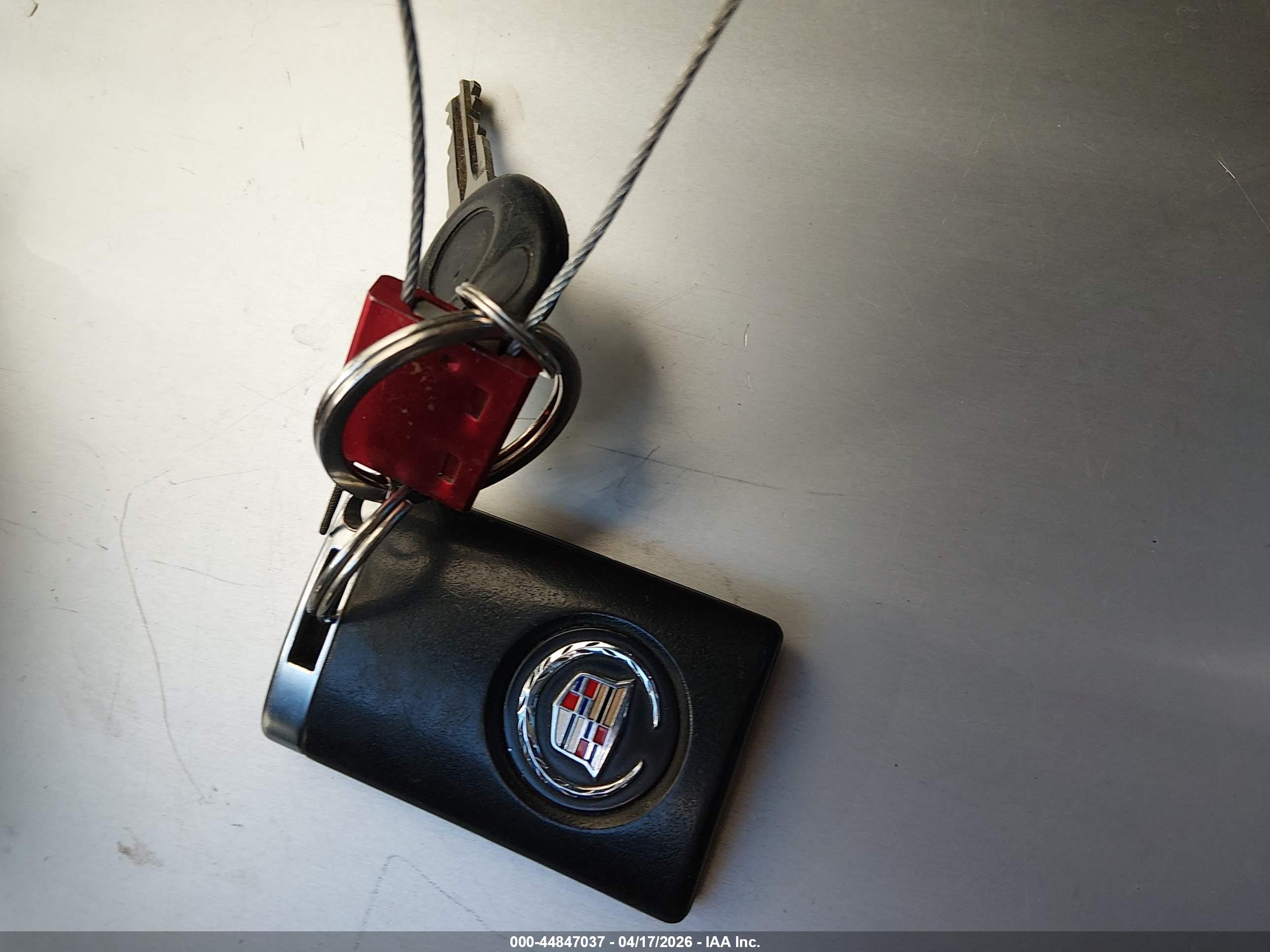 CADILLAC CTS image 11