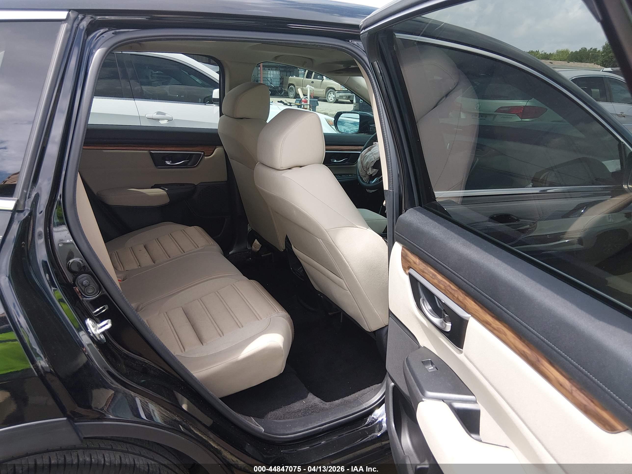 HONDA CR-V image 8