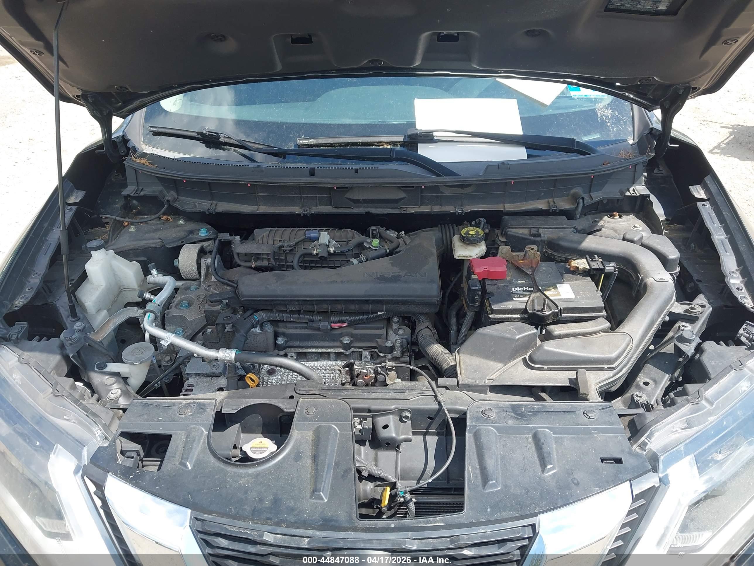 NISSAN ROGUE image 10