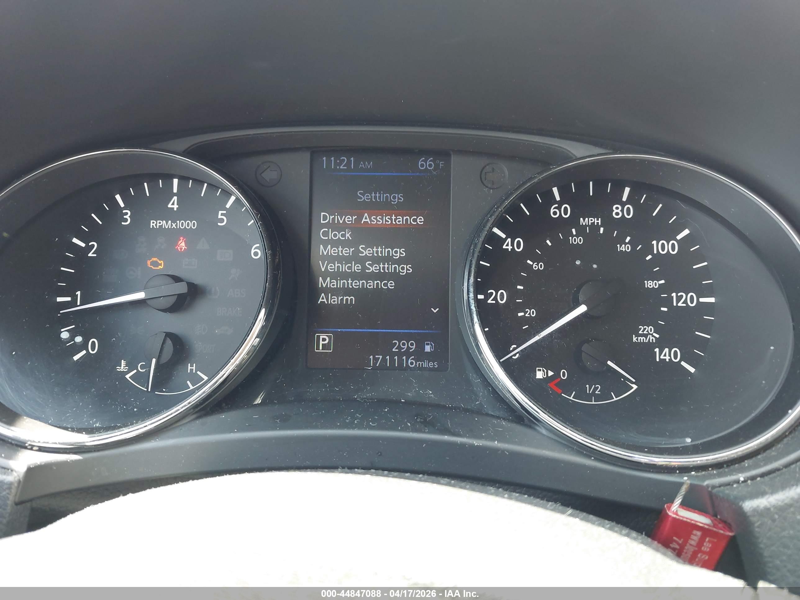 NISSAN ROGUE image 7