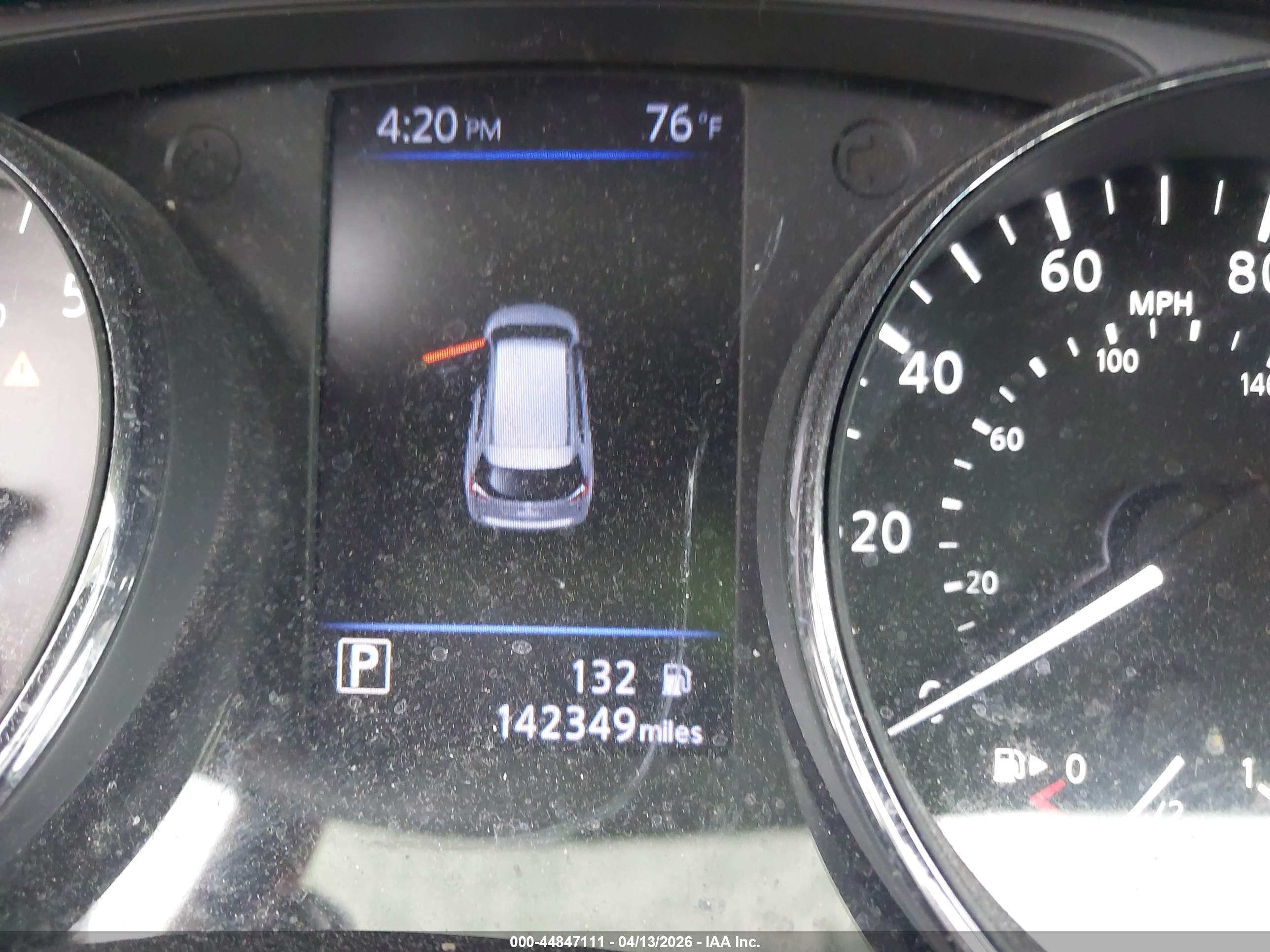 NISSAN ROGUE image 7
