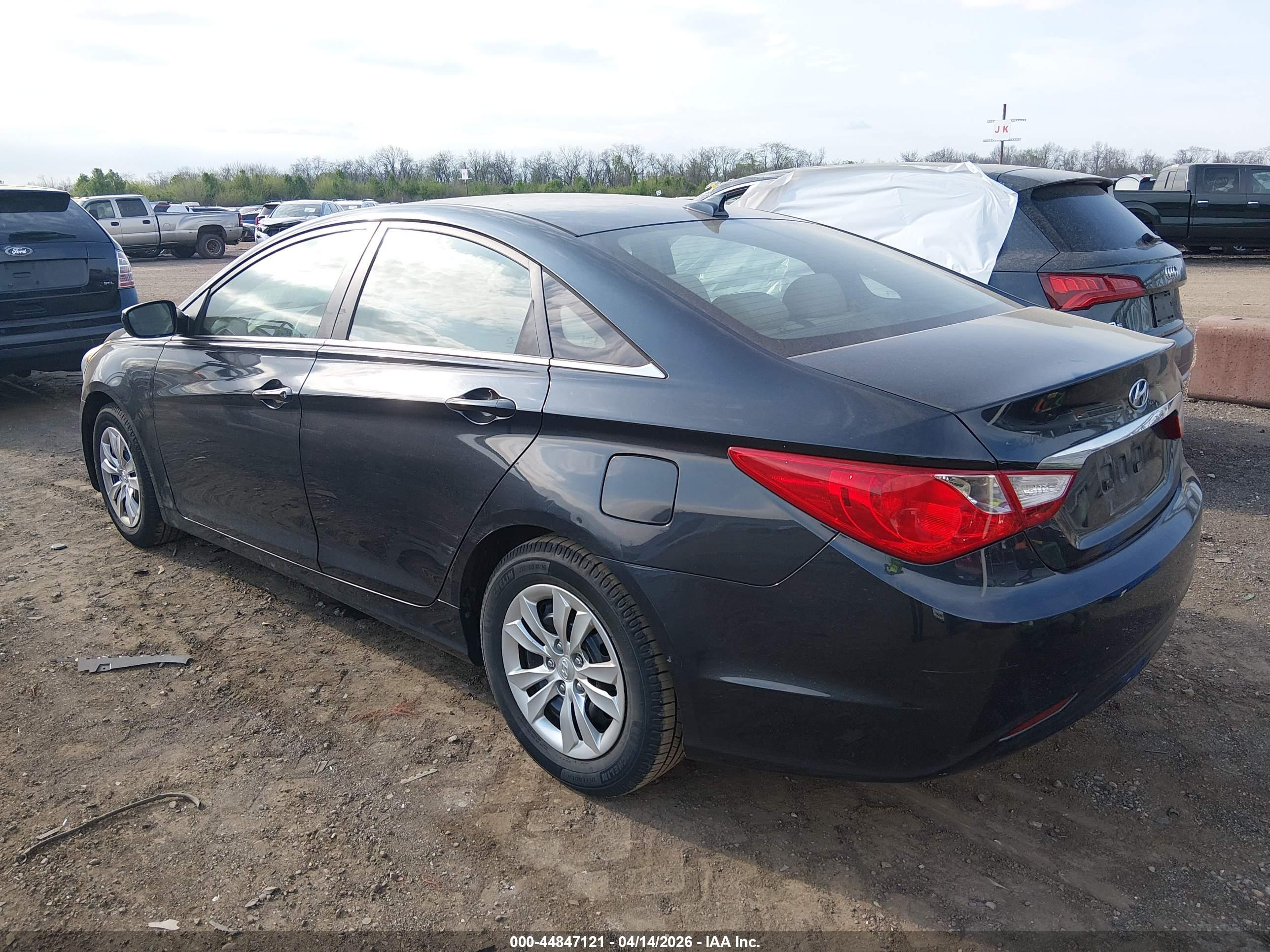 HYUNDAI SONATA image 3