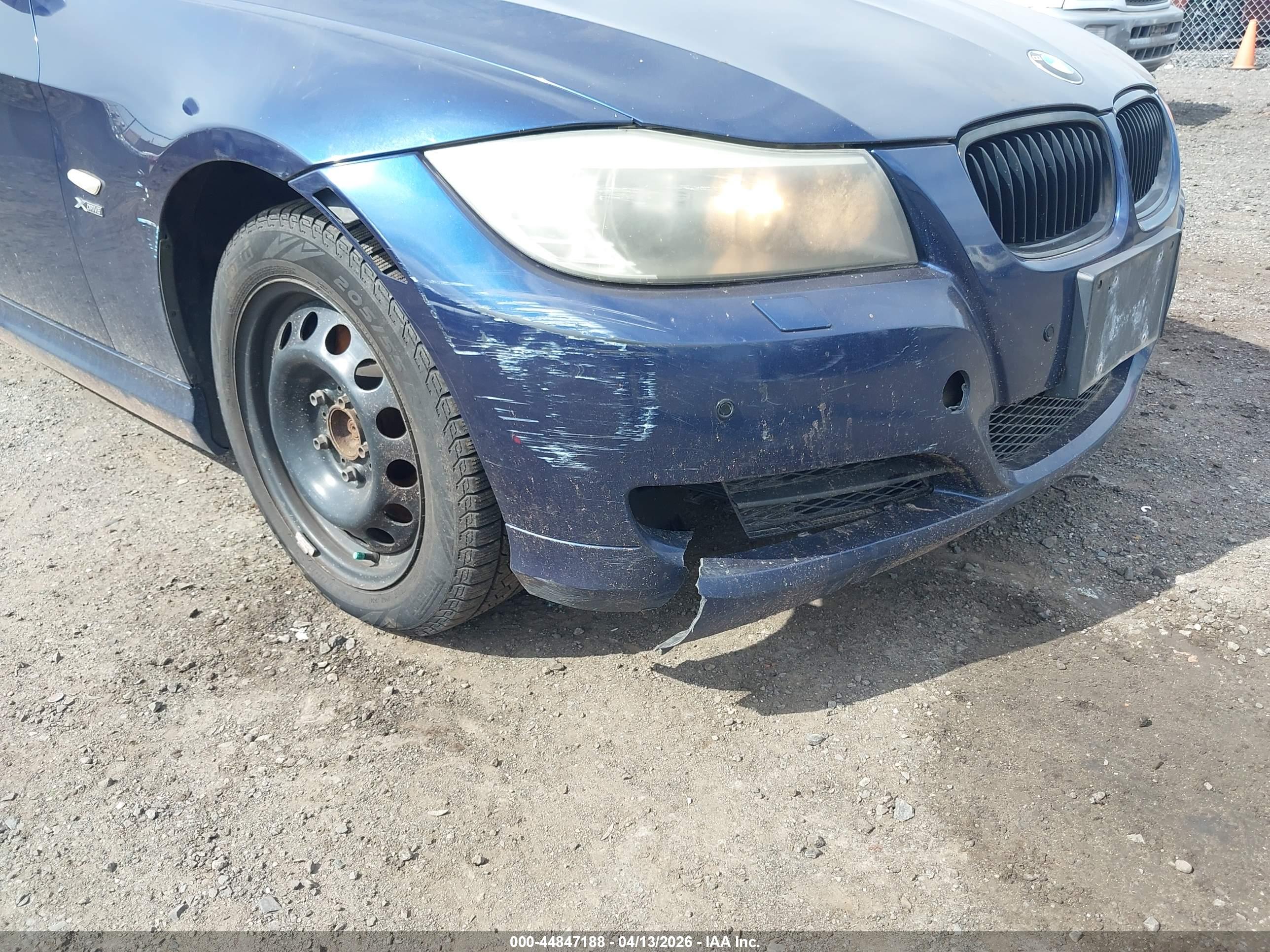 BMW 328I image 6