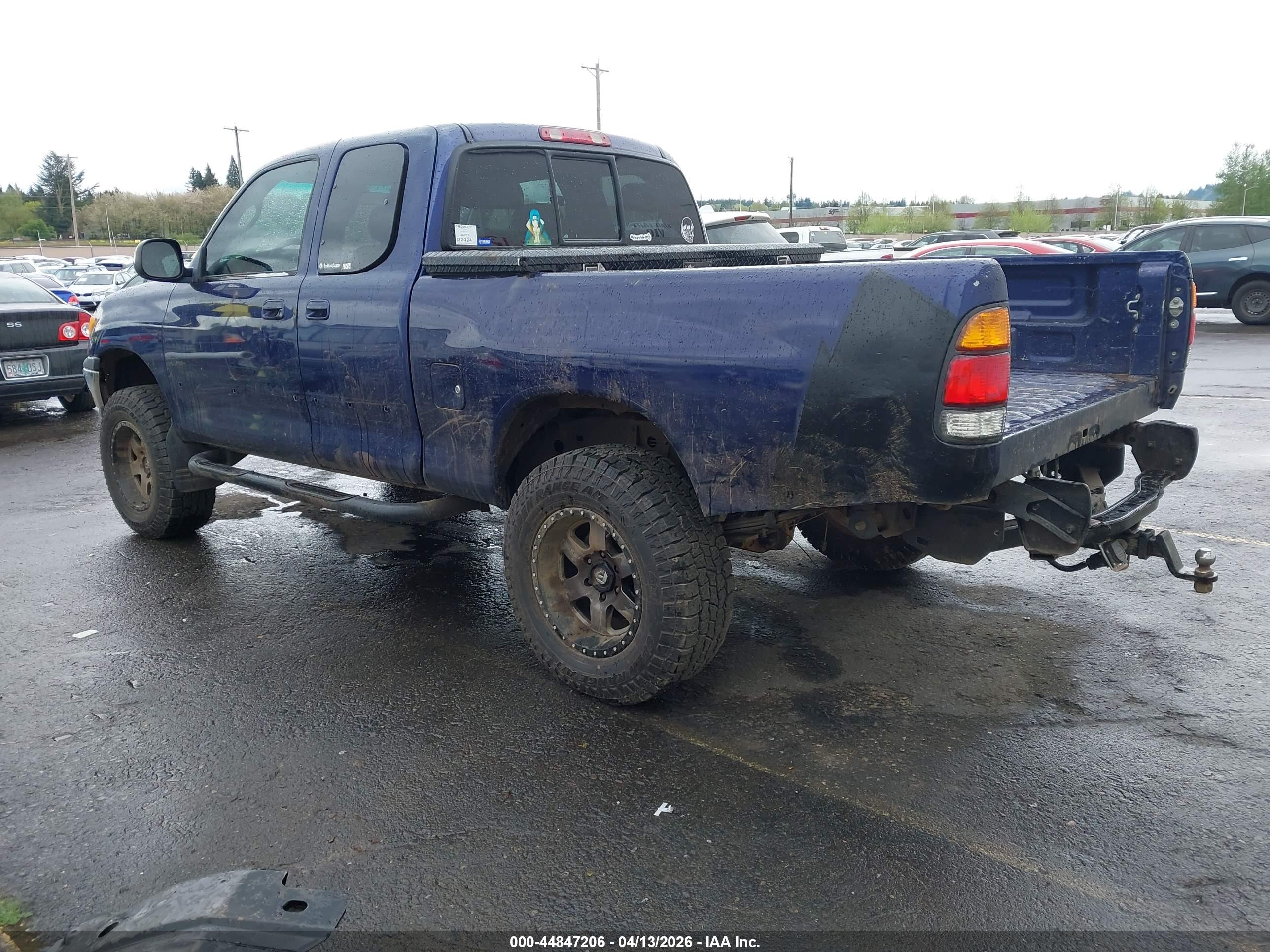 TOYOTA TUNDRA image 3