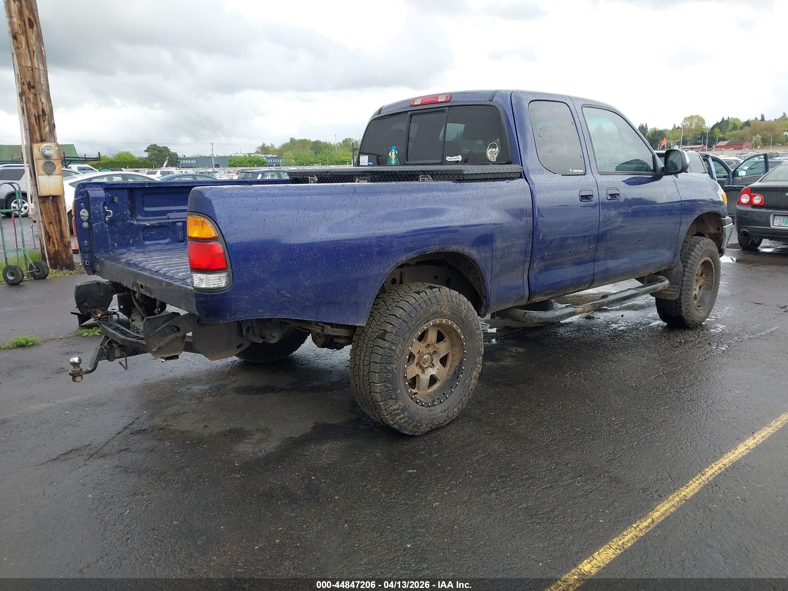 TOYOTA TUNDRA image 4