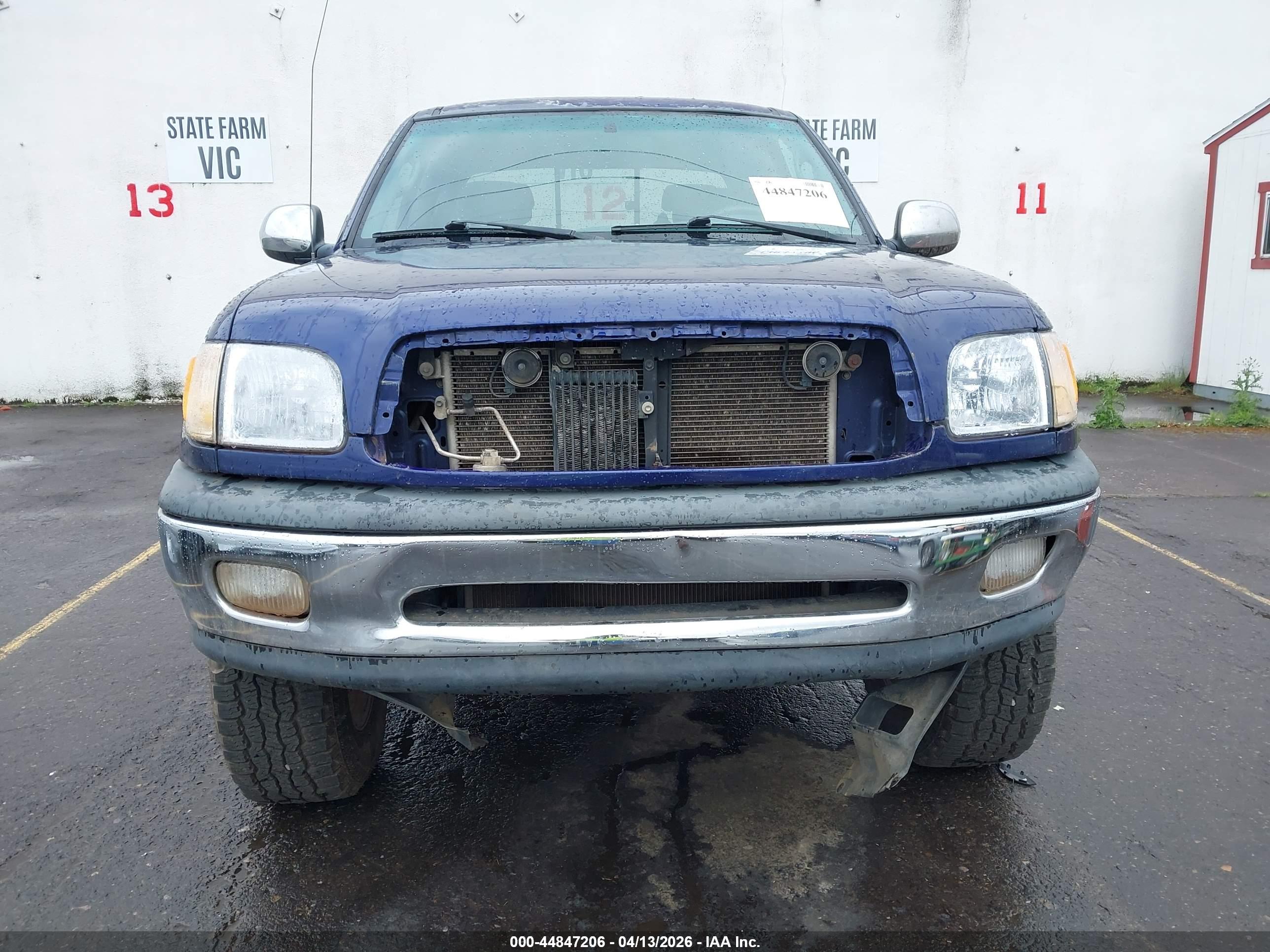 TOYOTA TUNDRA image 6
