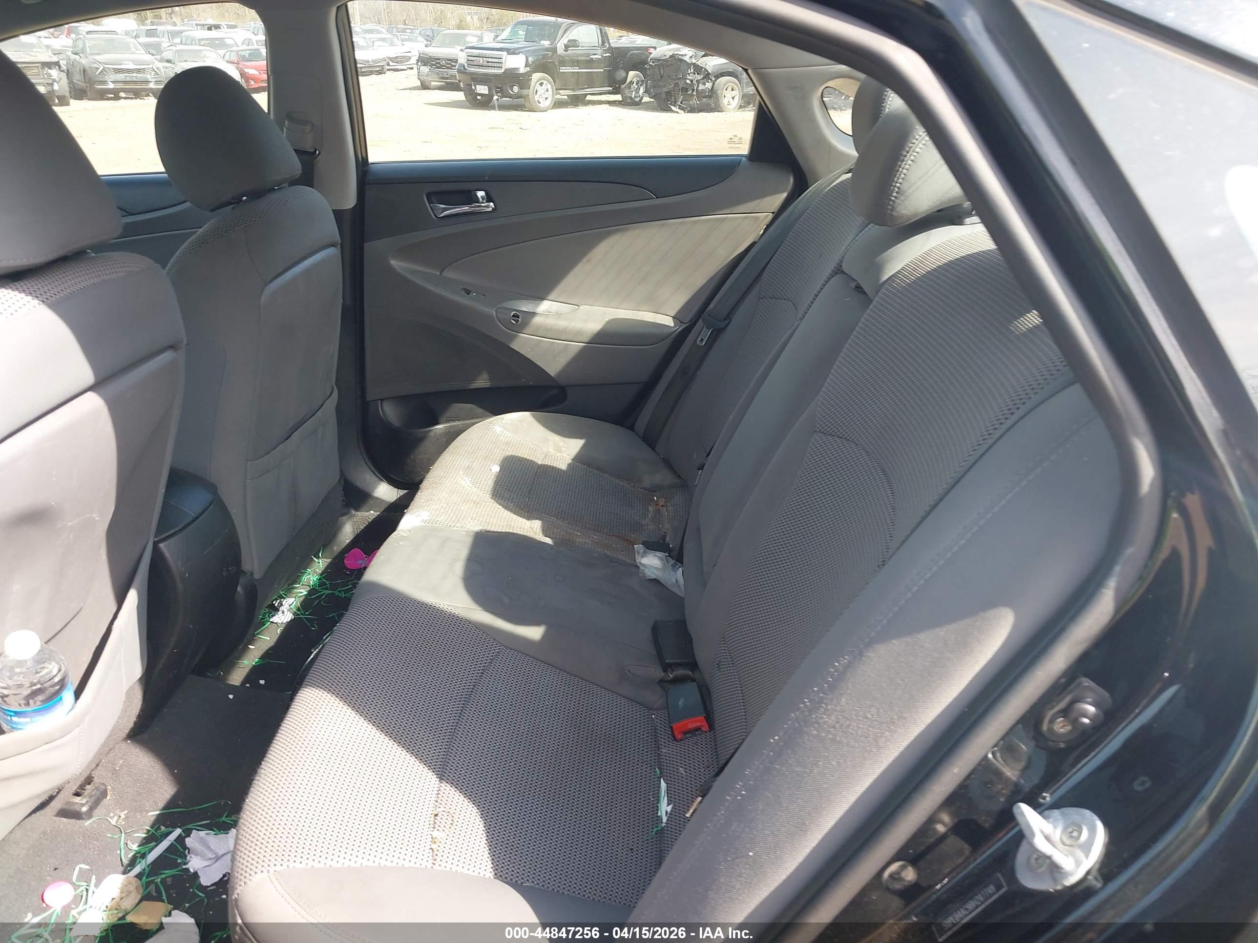 HYUNDAI SONATA image 8