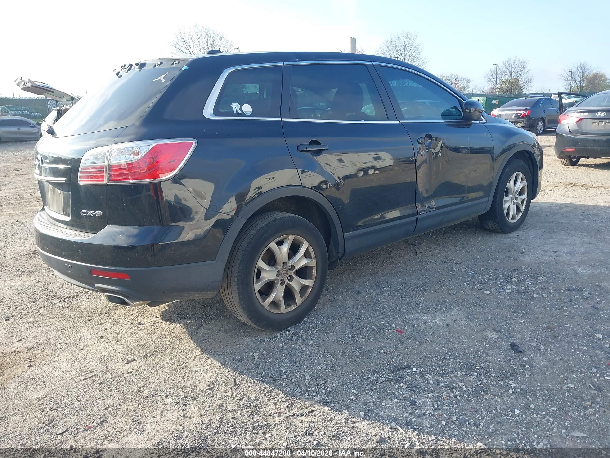 MAZDA CX-9 image 4