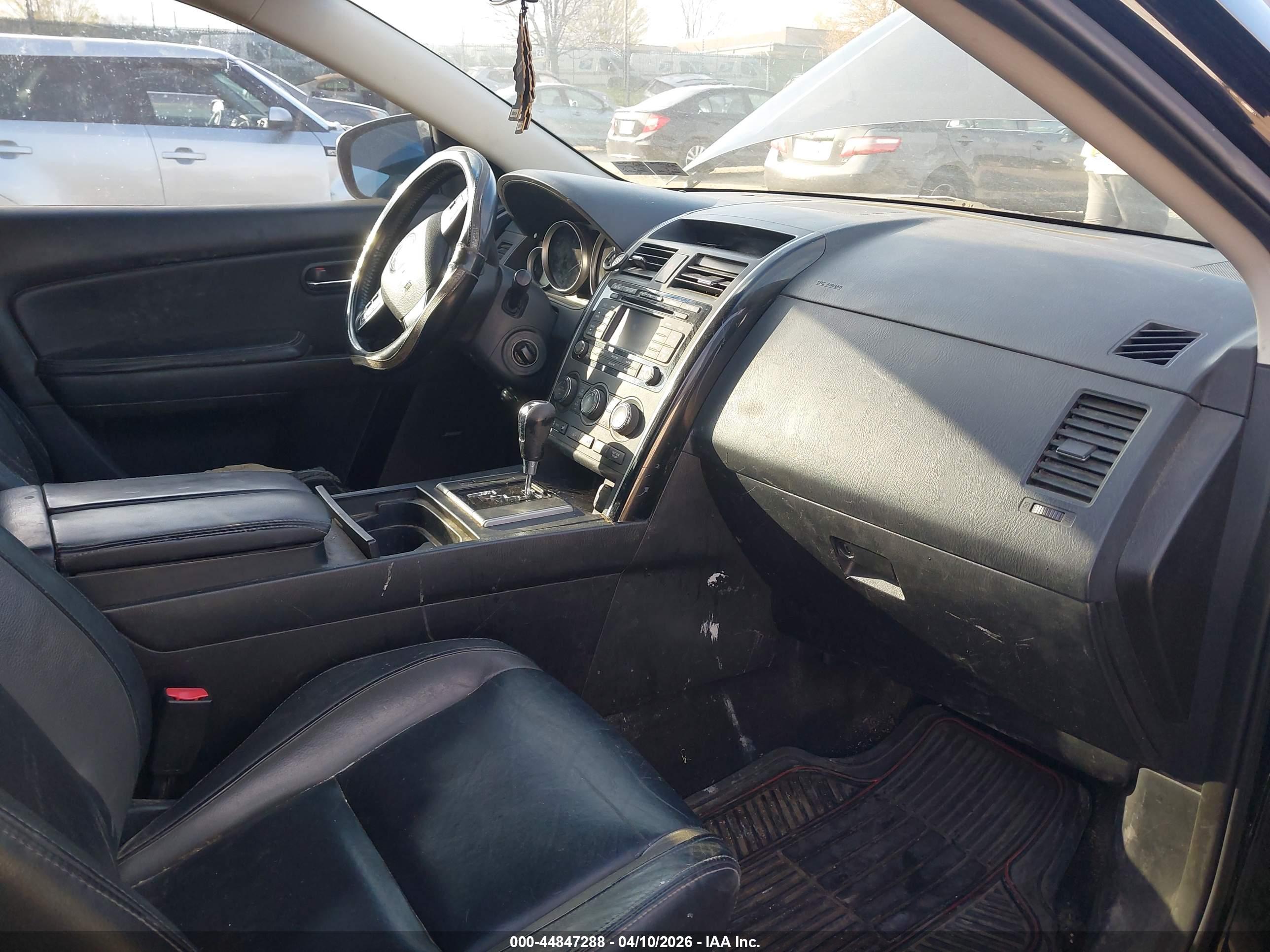 MAZDA CX-9 image 5