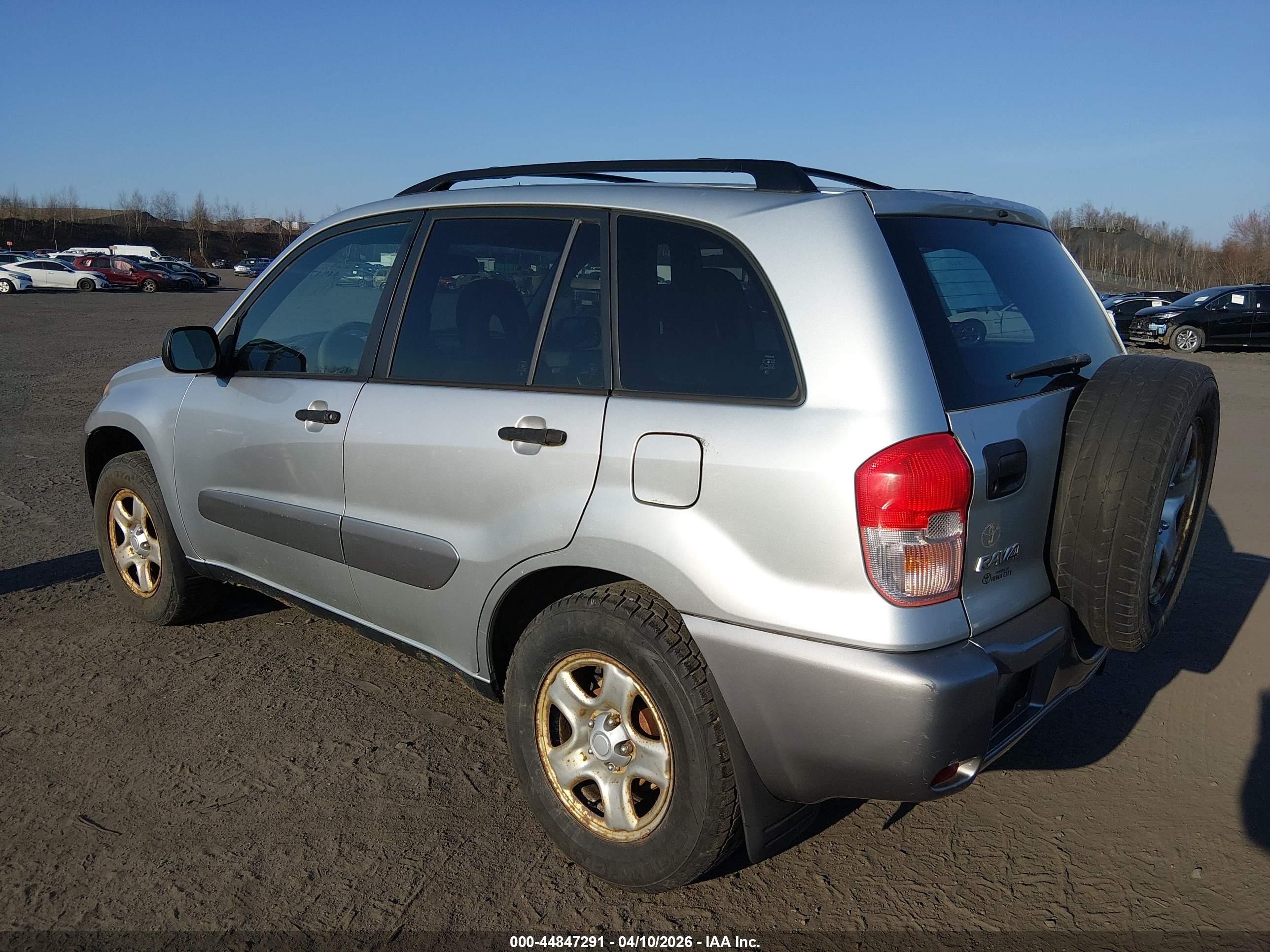 TOYOTA RAV4 image 3