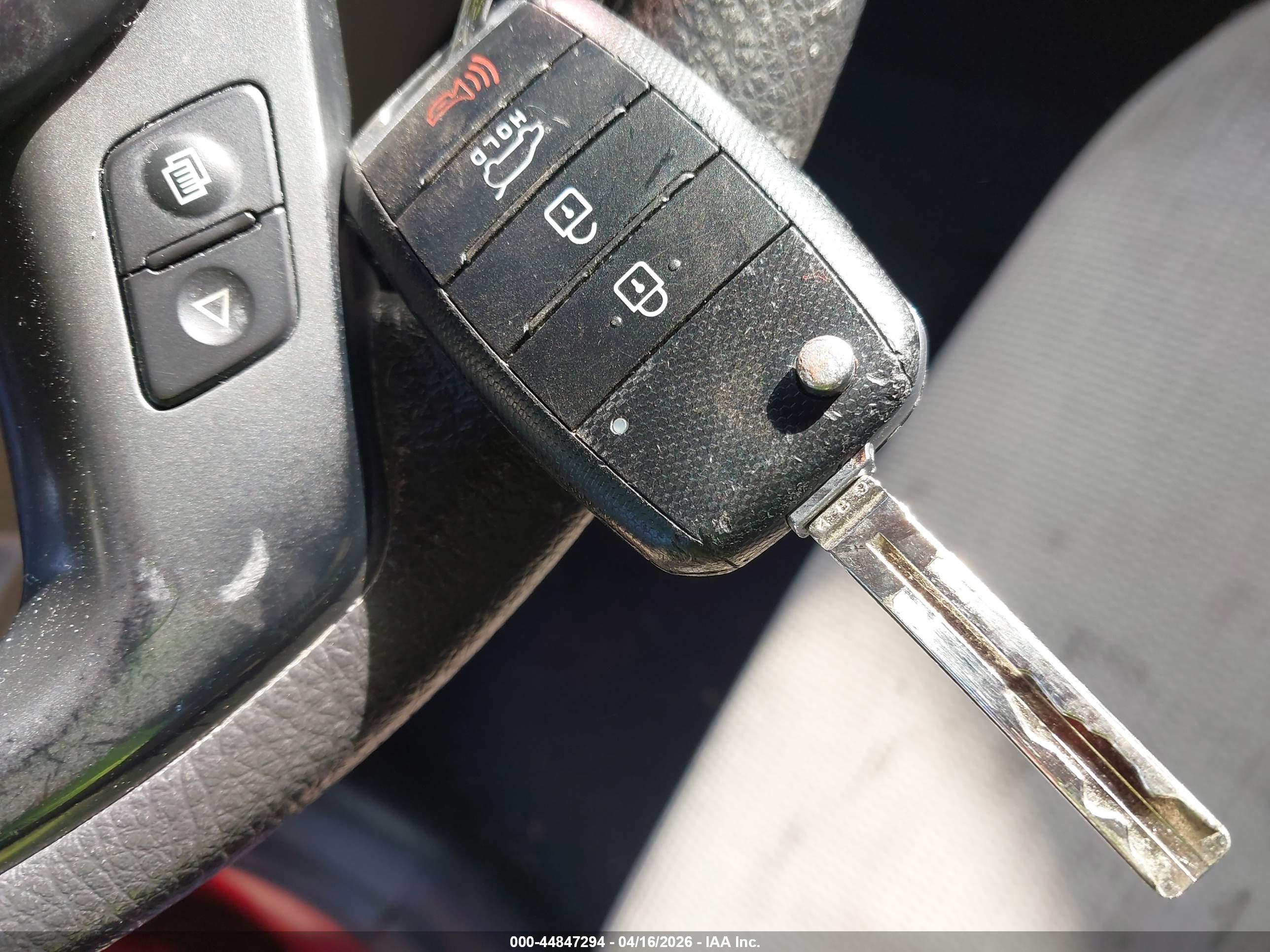 KIA SORENTO image 11