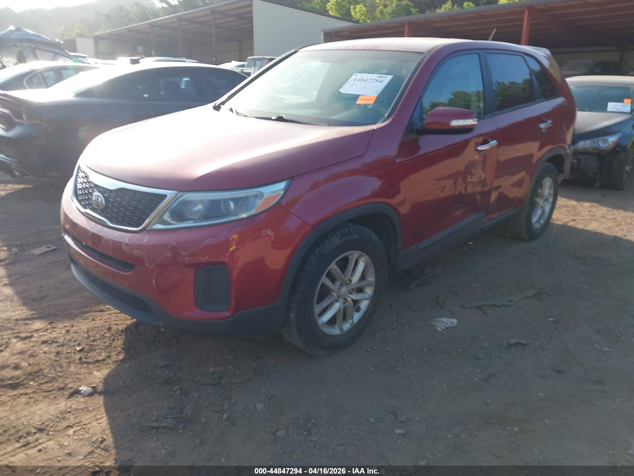 KIA SORENTO image 2
