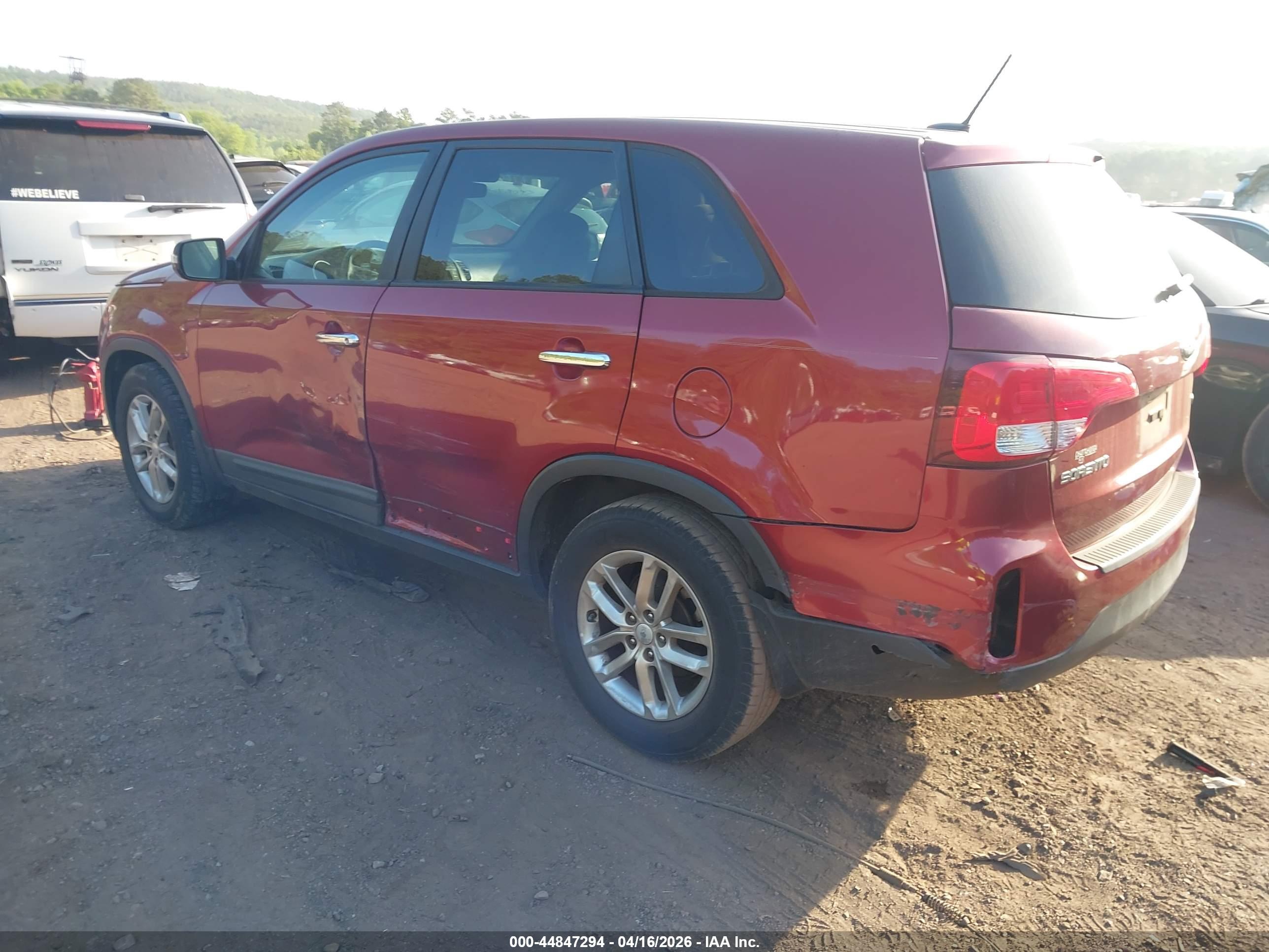 KIA SORENTO image 3