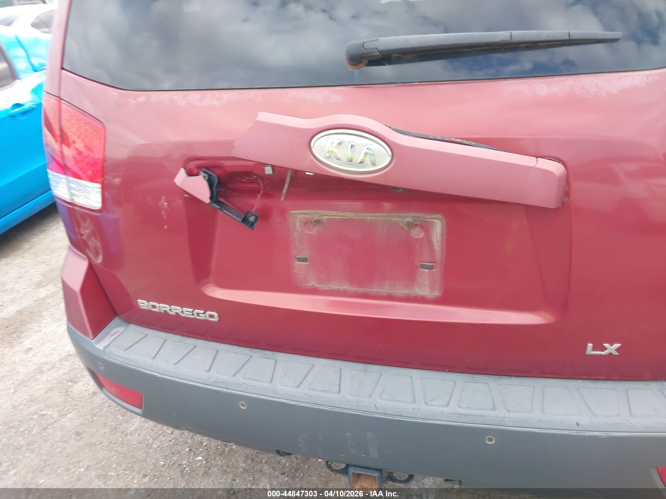 KIA BORREGO image 6