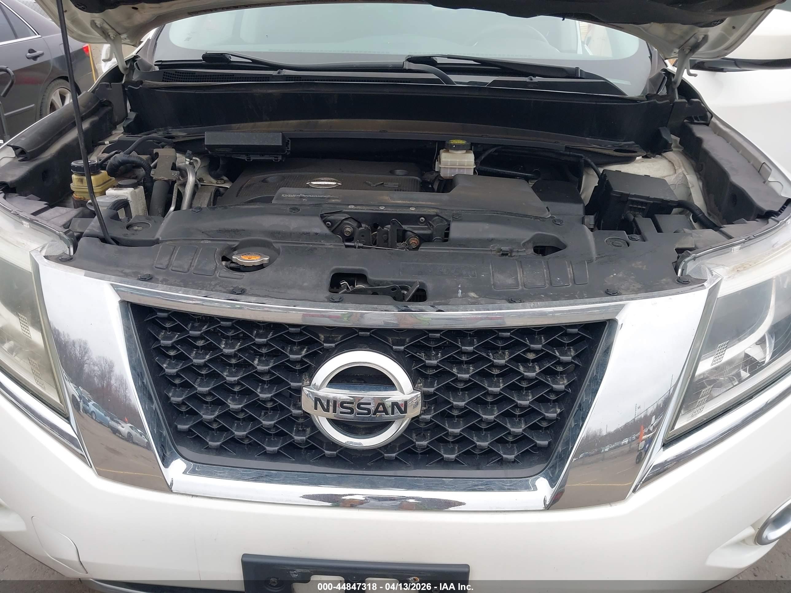 NISSAN PATHFINDER image 10