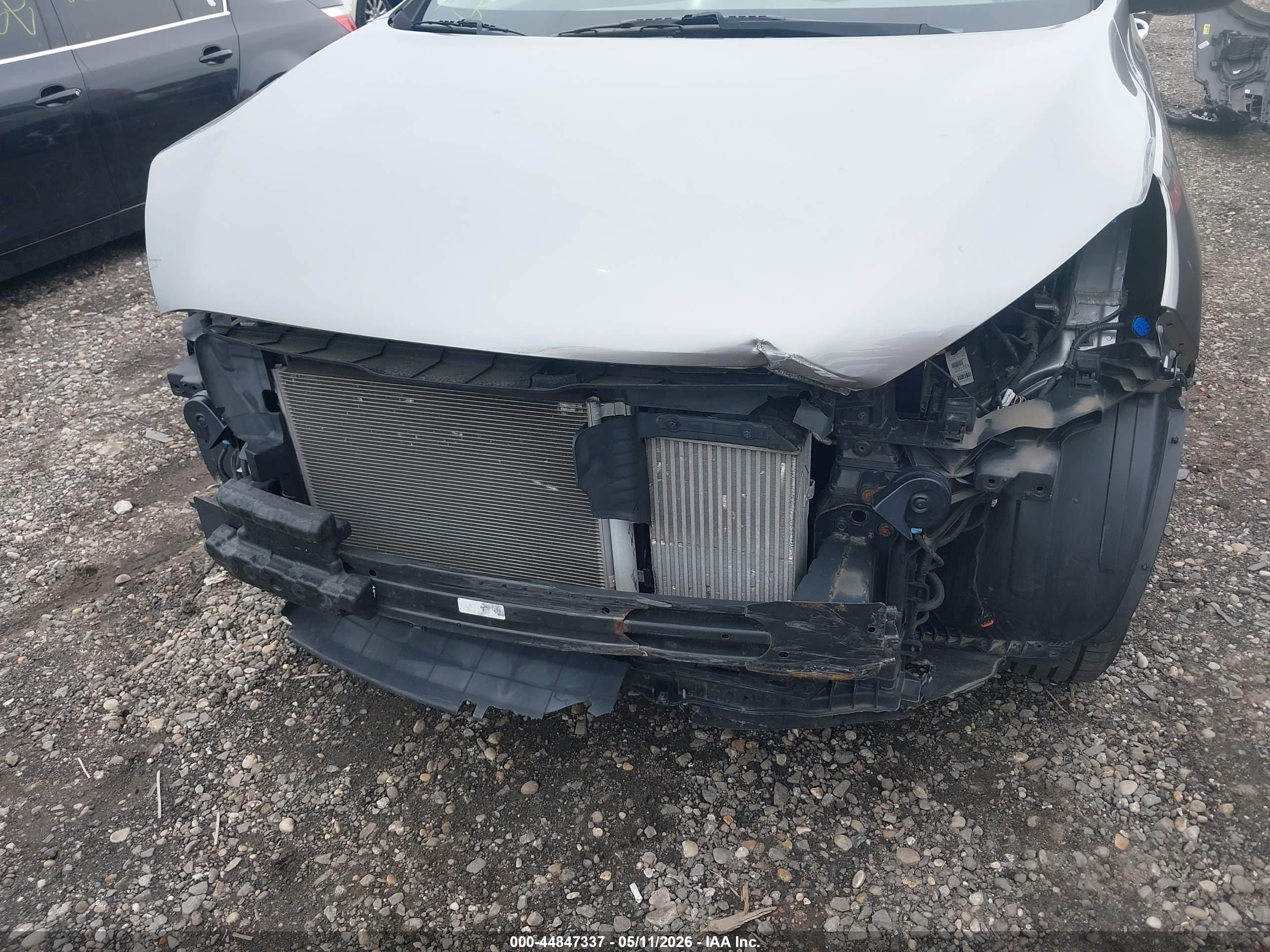 KIA SORENTO image 6