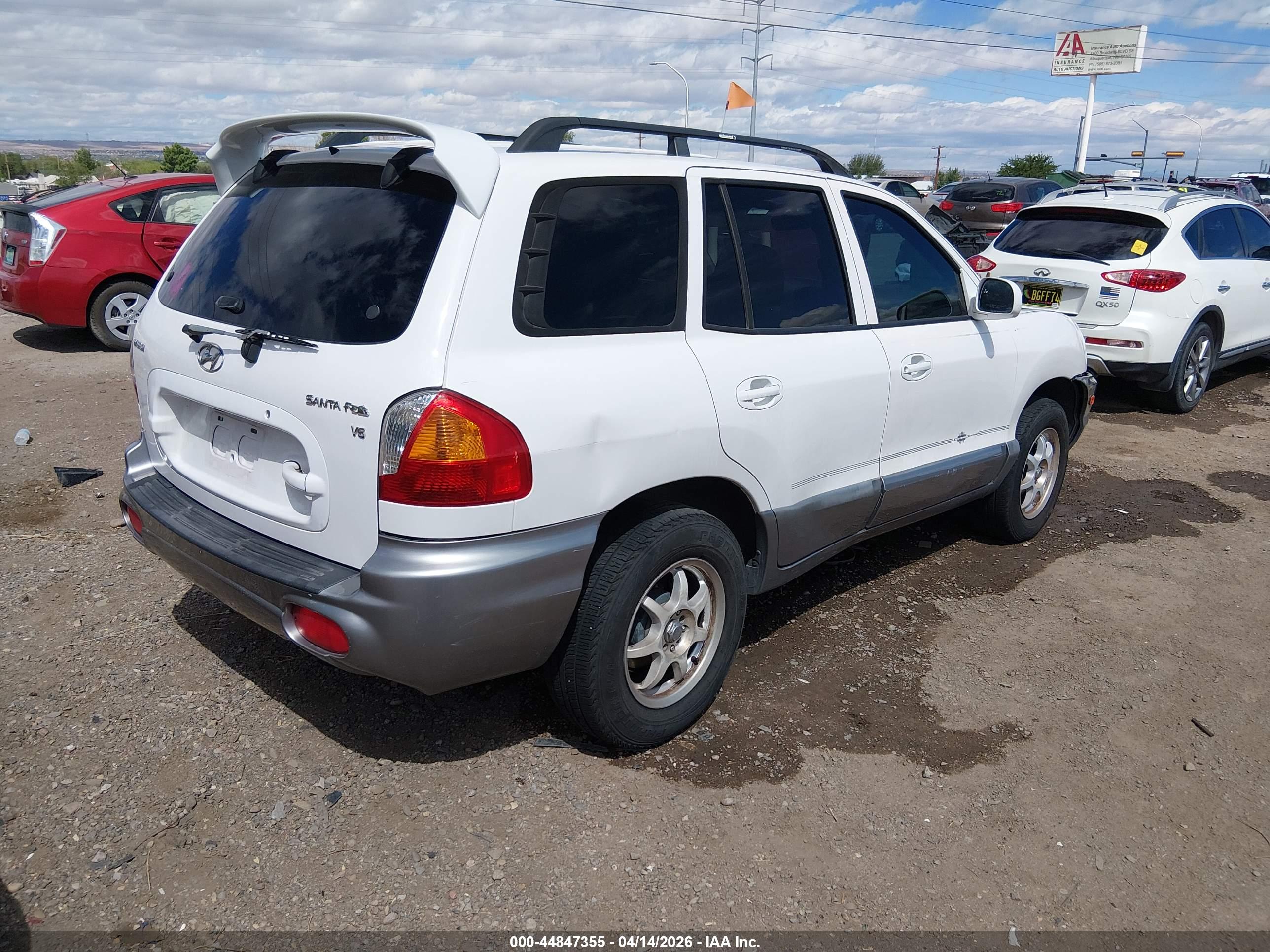 HYUNDAI SANTA image 4