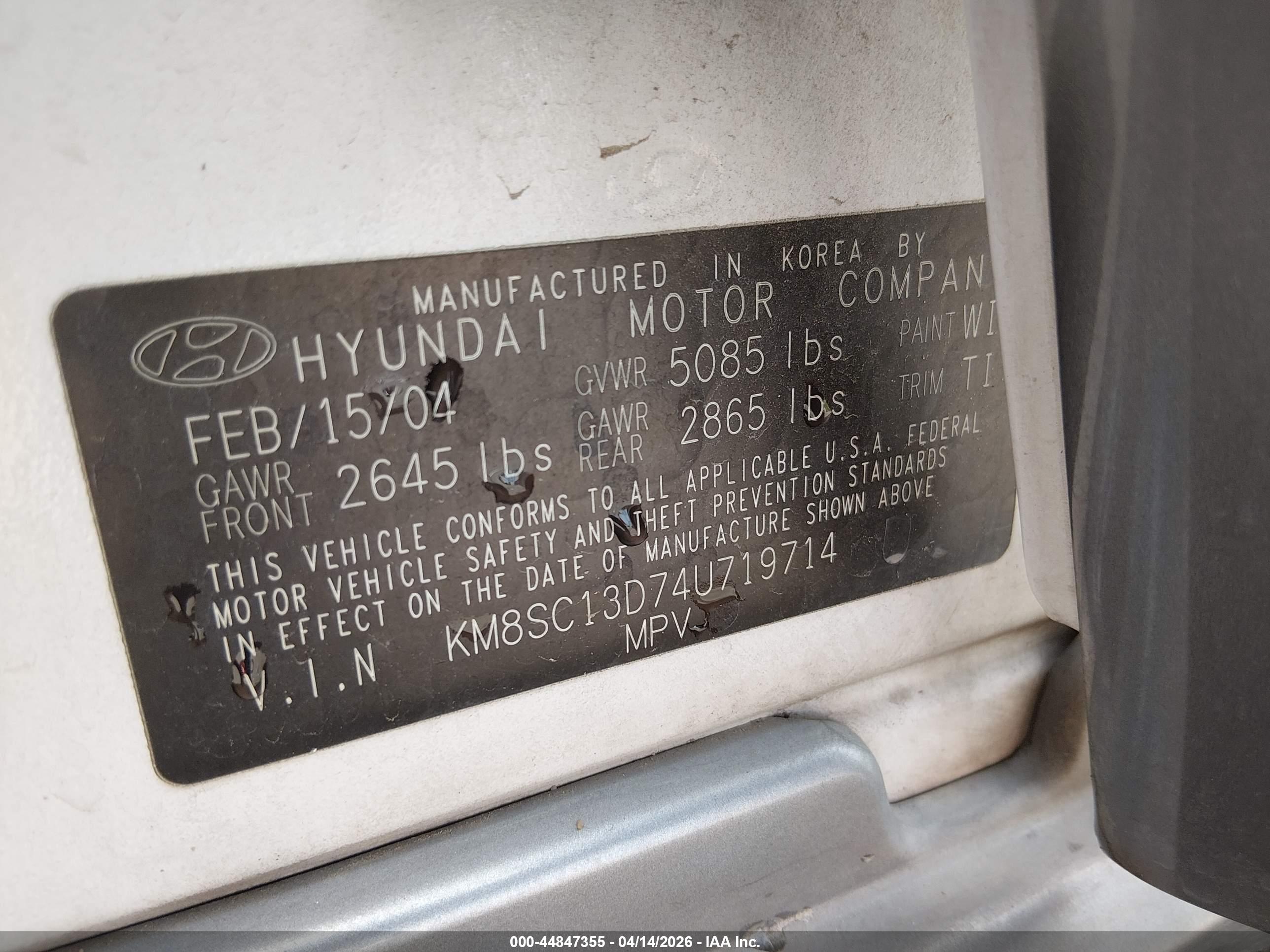 HYUNDAI SANTA image 9