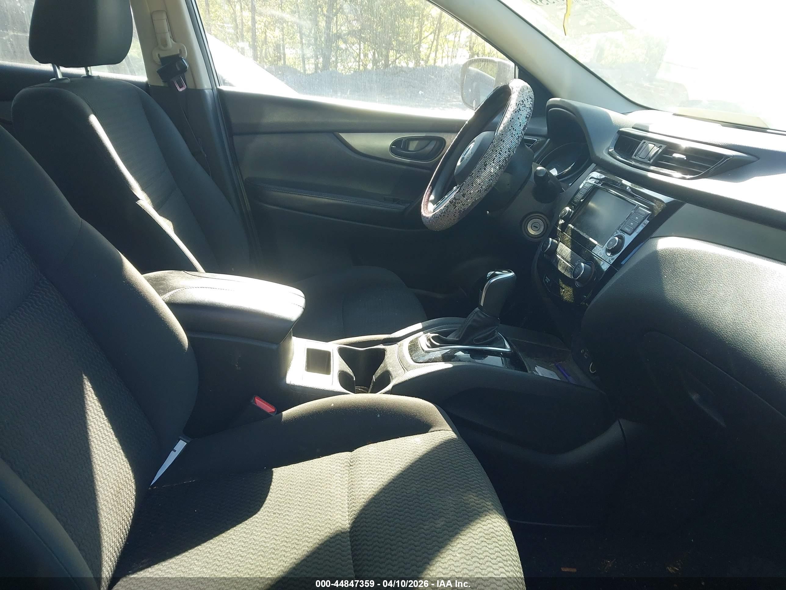 NISSAN ROGUE image 5