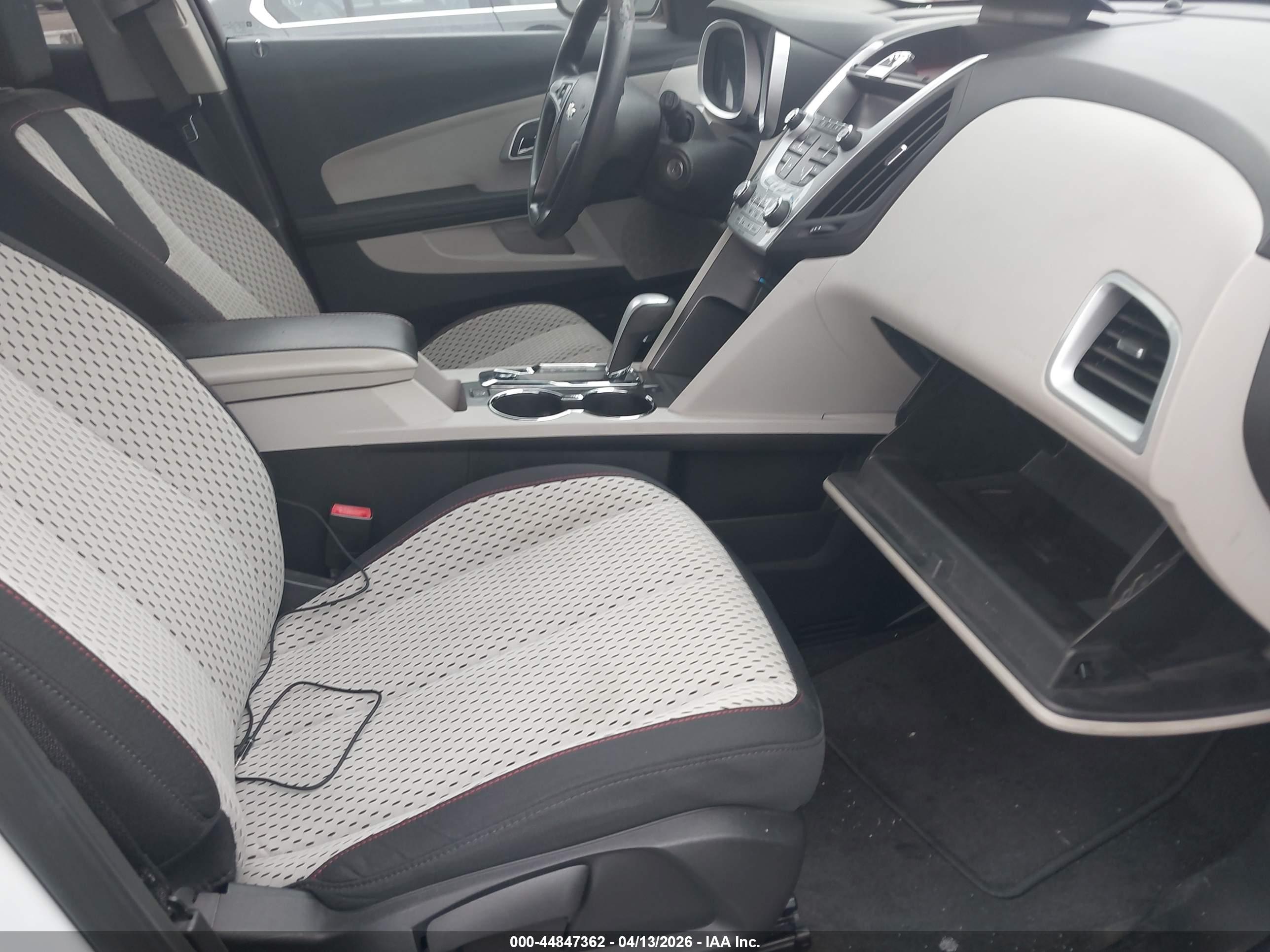 CHEVROLET EQUINOX image 5
