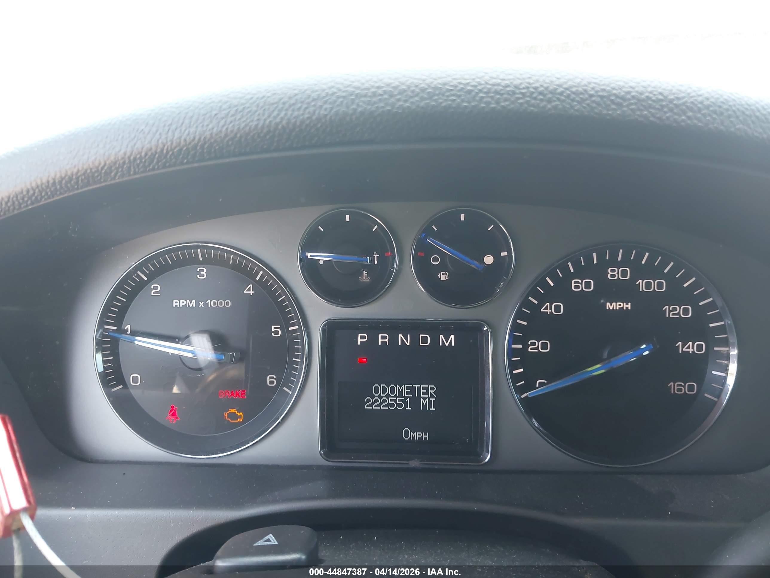CADILLAC ESCALADE image 7