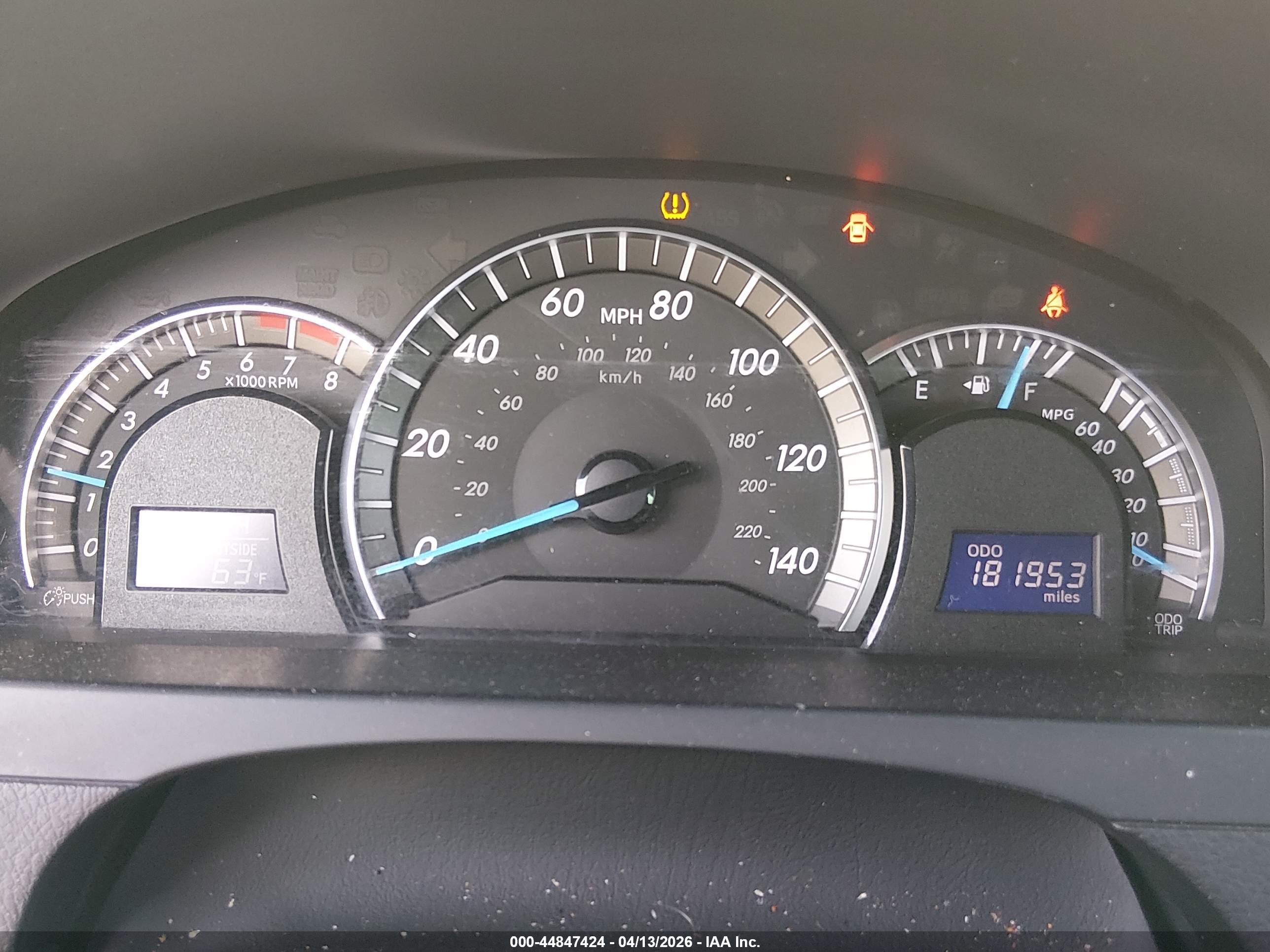 TOYOTA CAMRY image 7