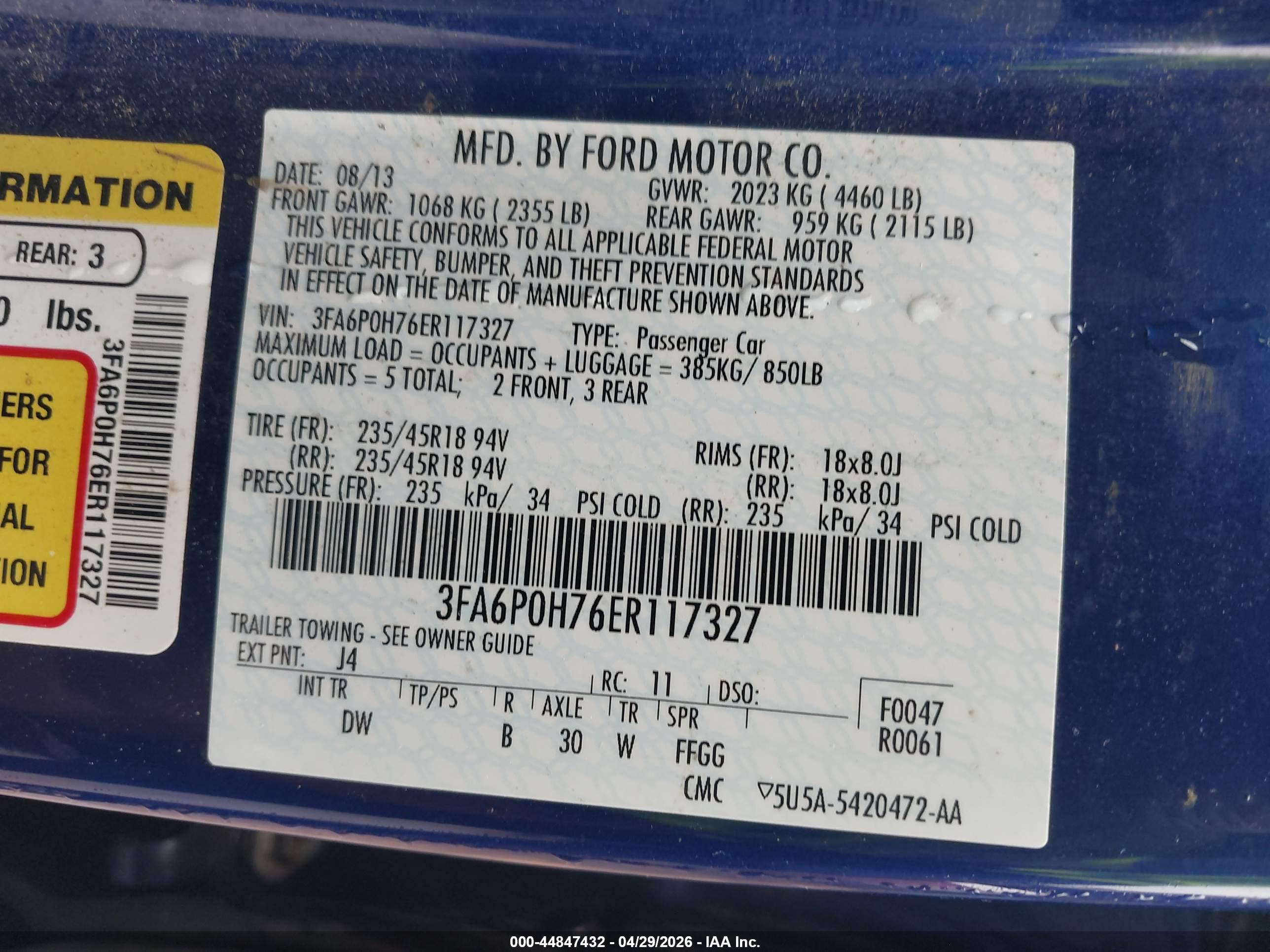 FORD FUSION image 9