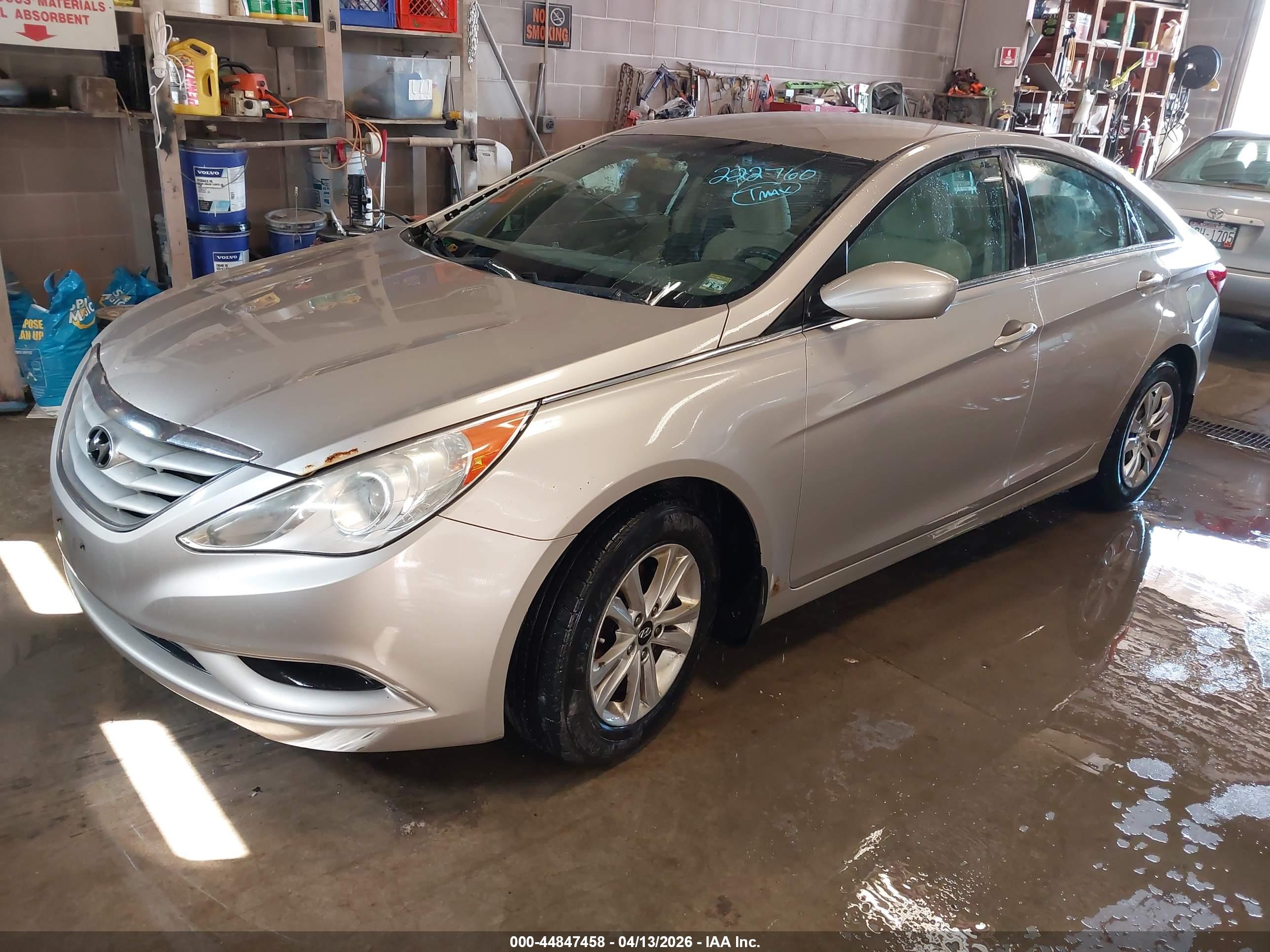 HYUNDAI SONATA image 2