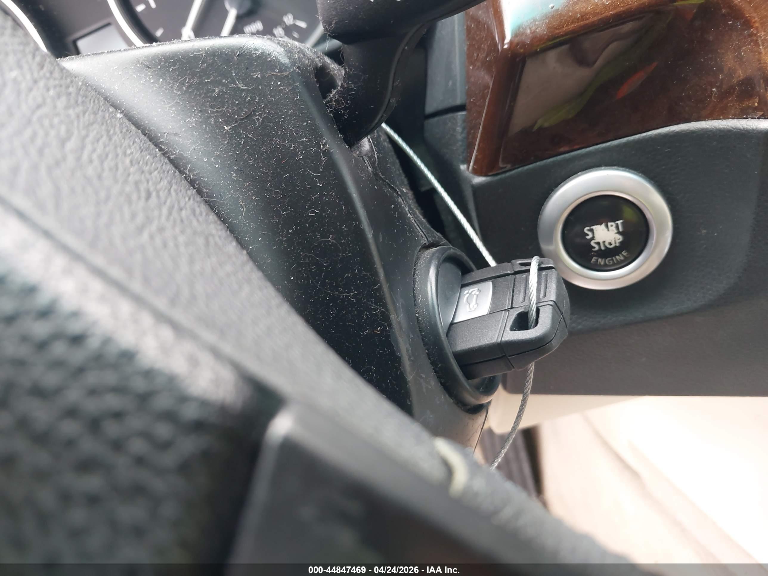 BMW 535I image 11