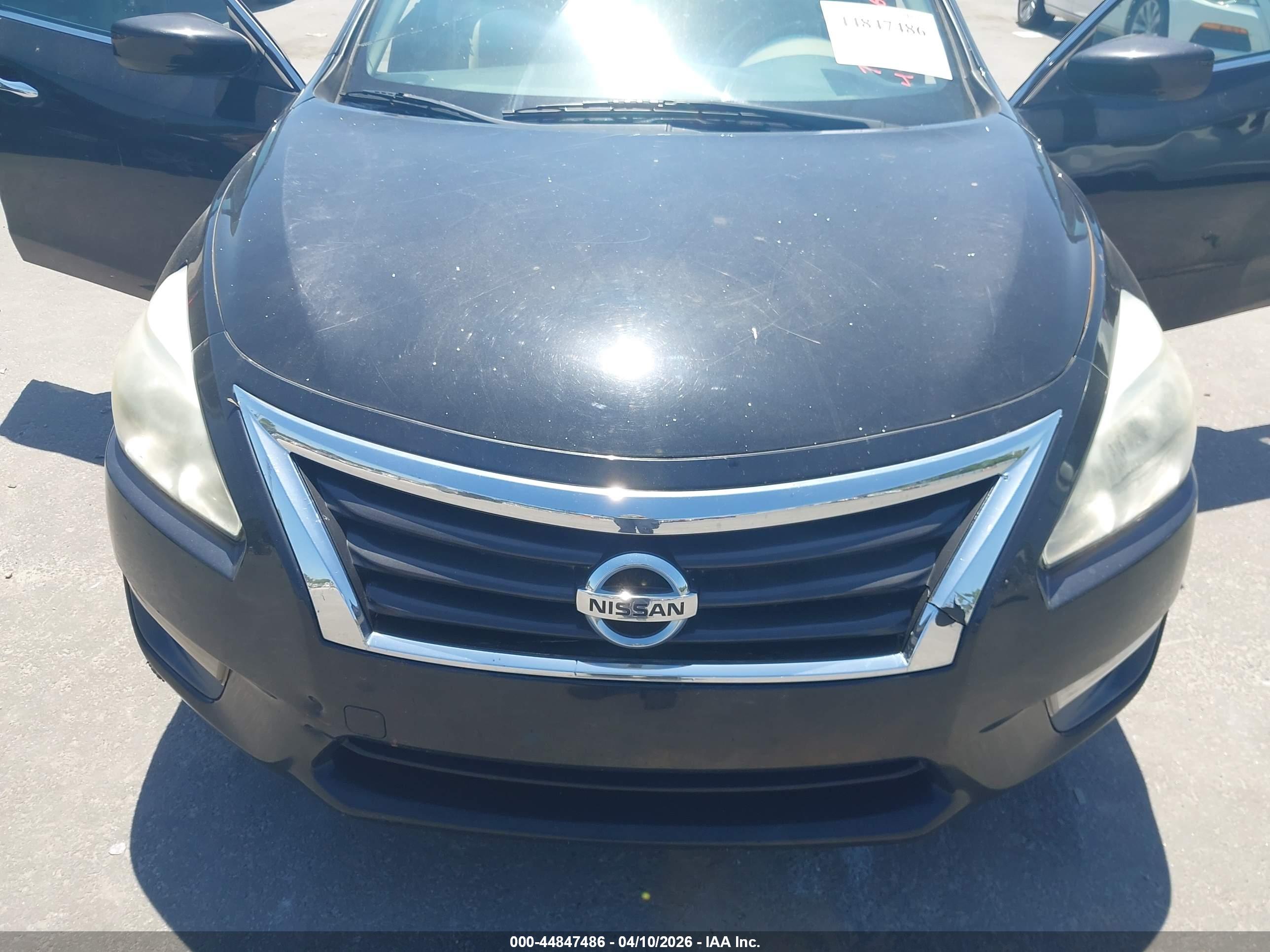 NISSAN ALTIMA image 6