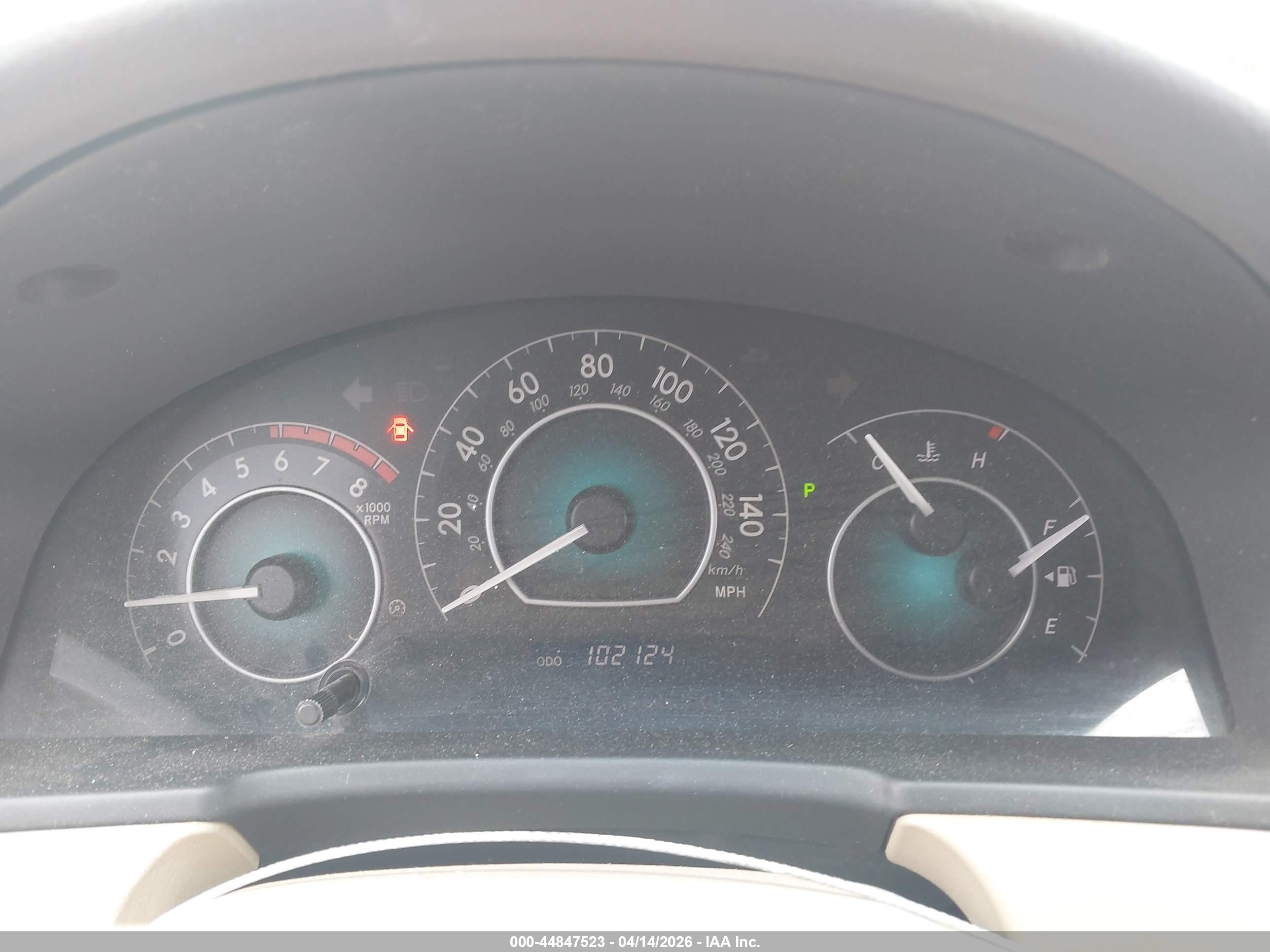 TOYOTA CAMRY image 7