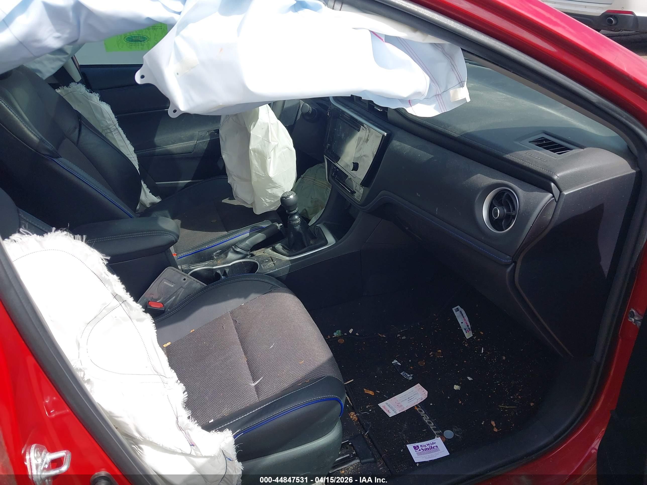 TOYOTA COROLLA image 5