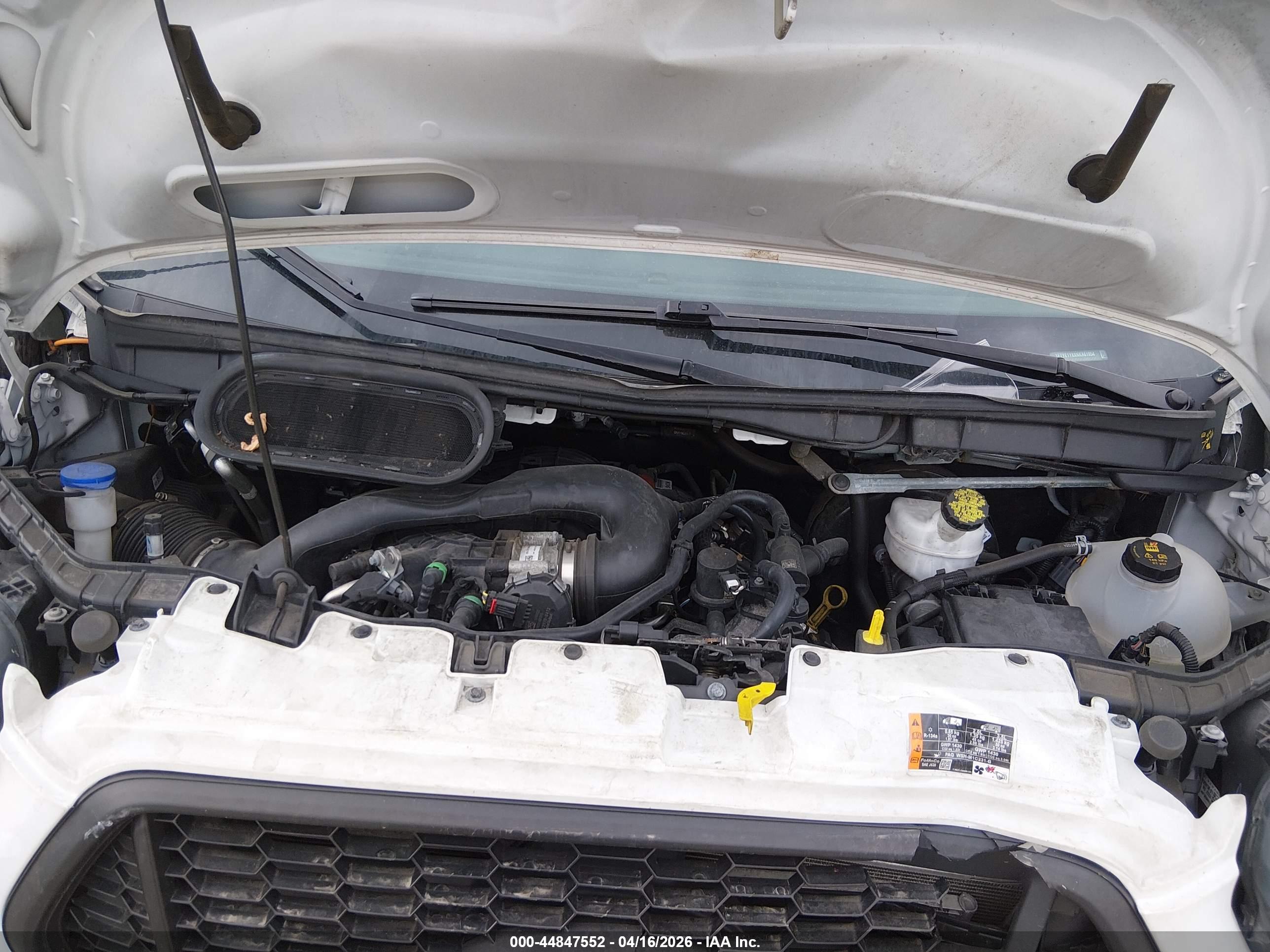 FORD TRANSIT-150 image 10