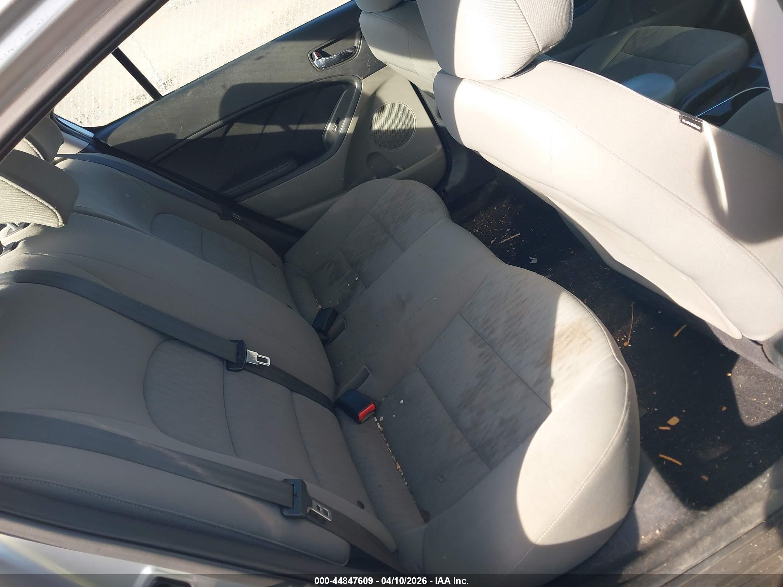 KIA FORTE image 8