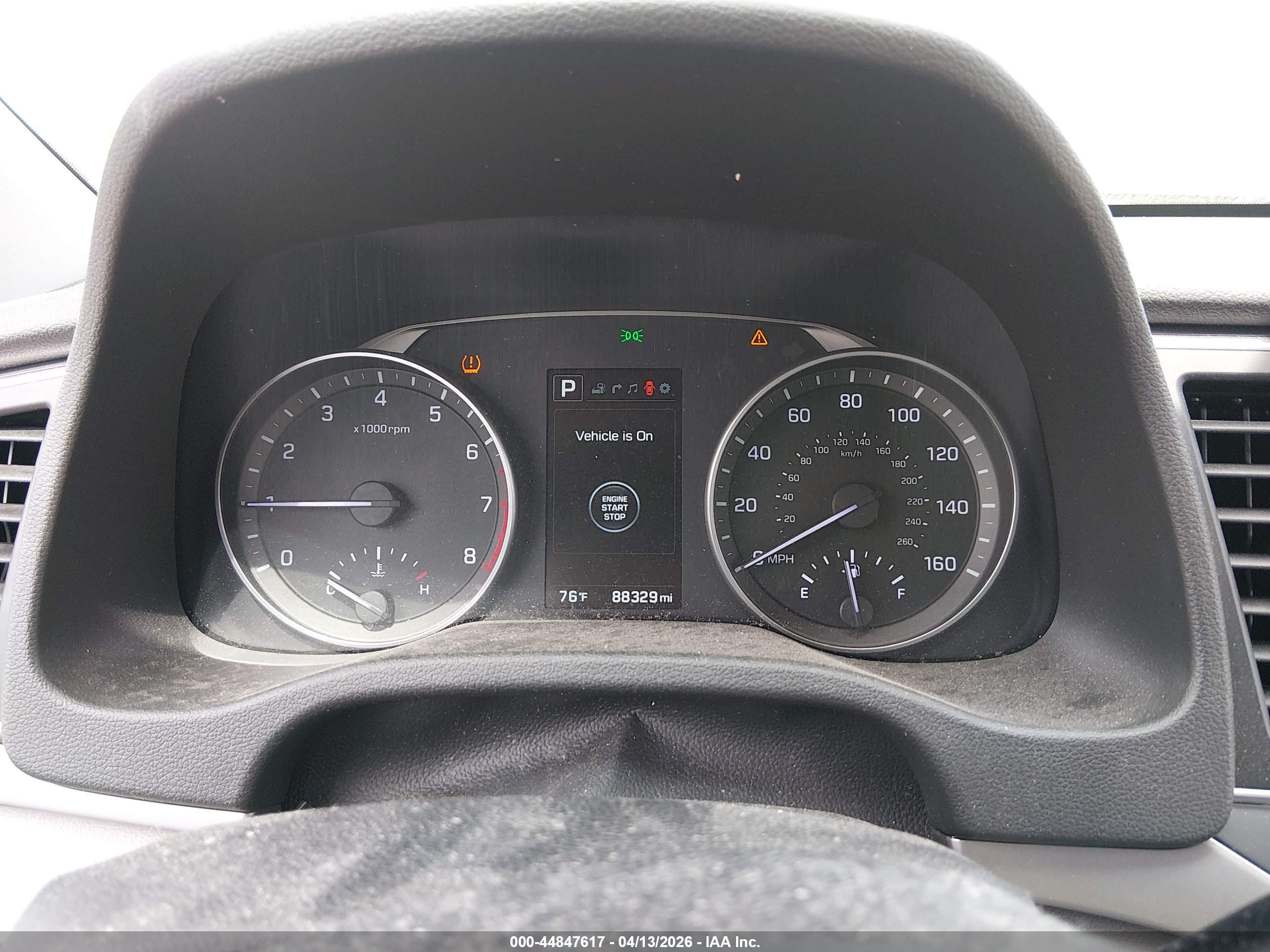 HYUNDAI ELANTRA image 7