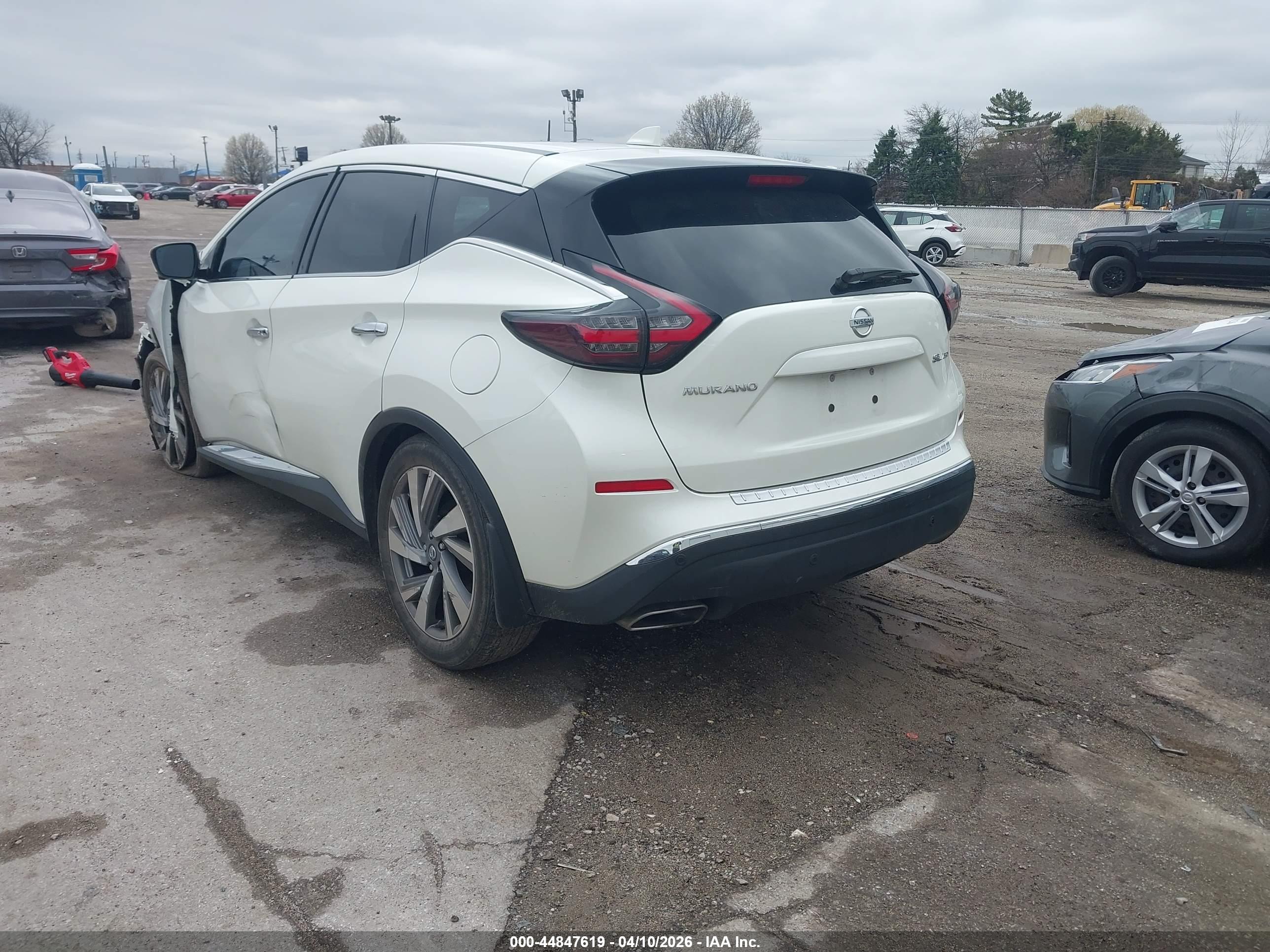 NISSAN MURANO image 3