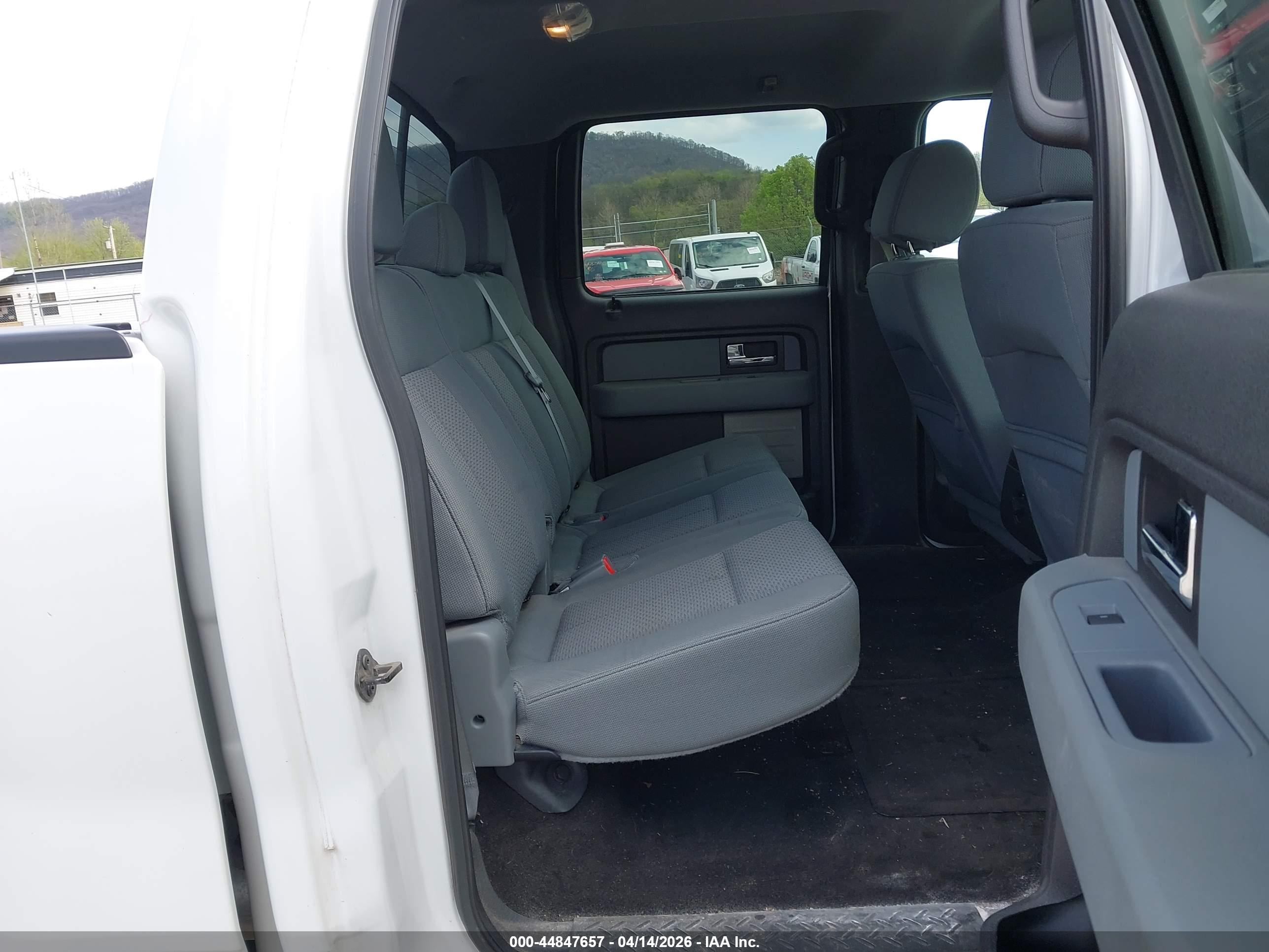 FORD F-150 image 8