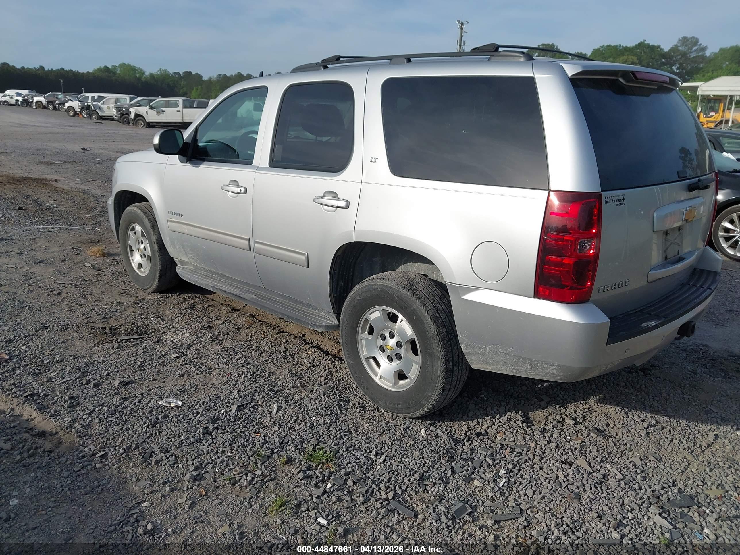 CHEVROLET TAHOE image 3