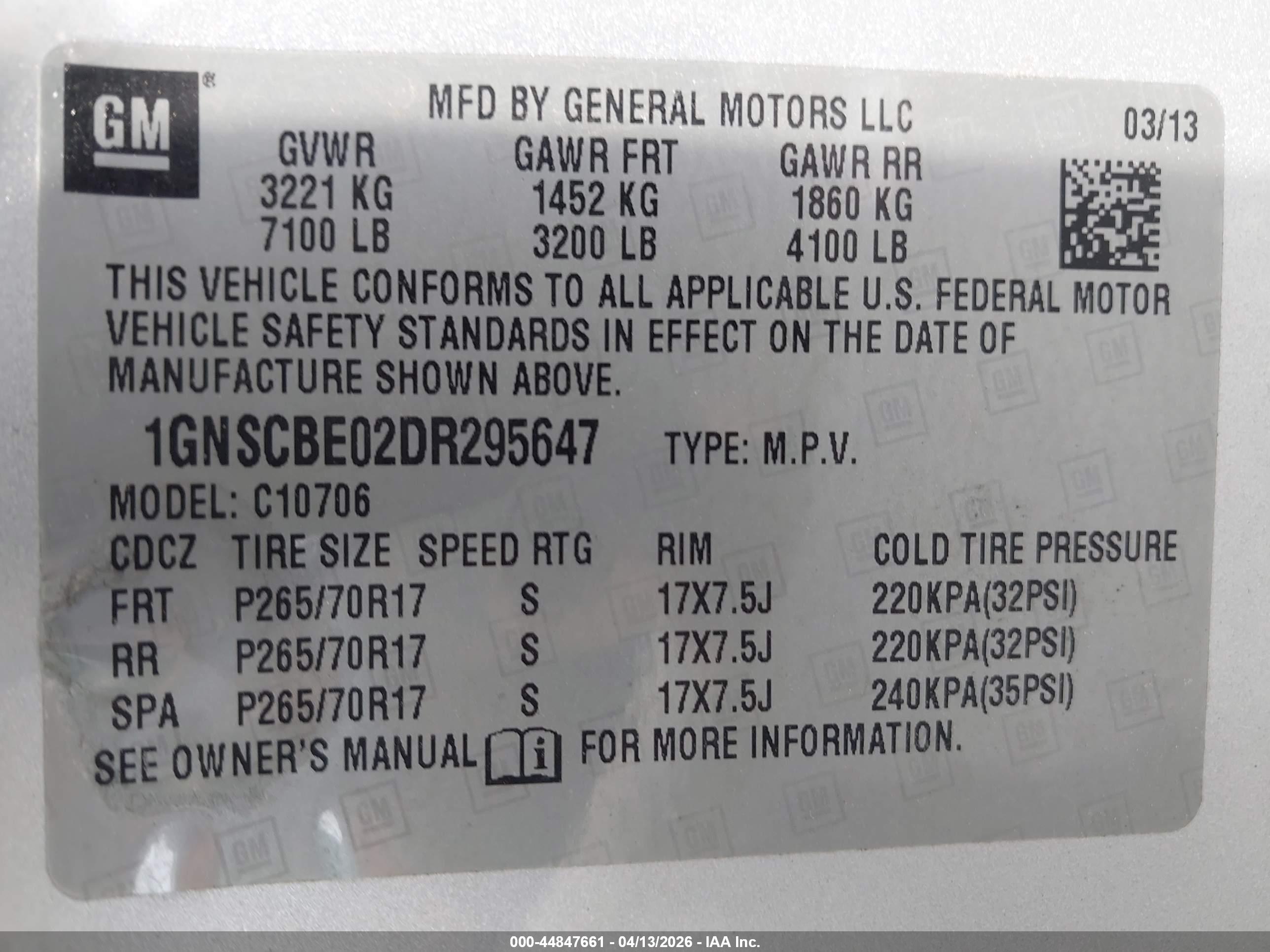 CHEVROLET TAHOE image 9